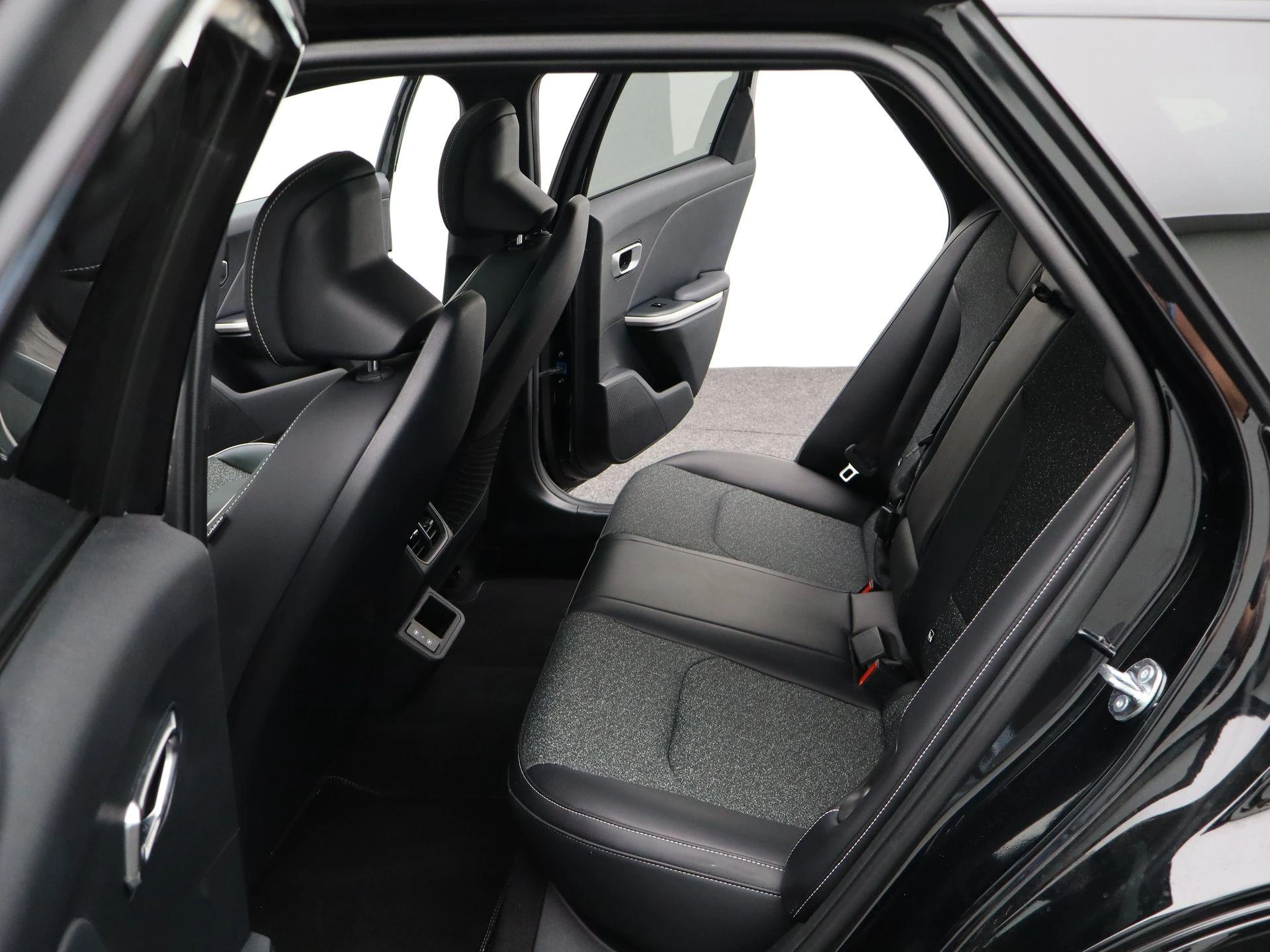 Kia-K4-image-11