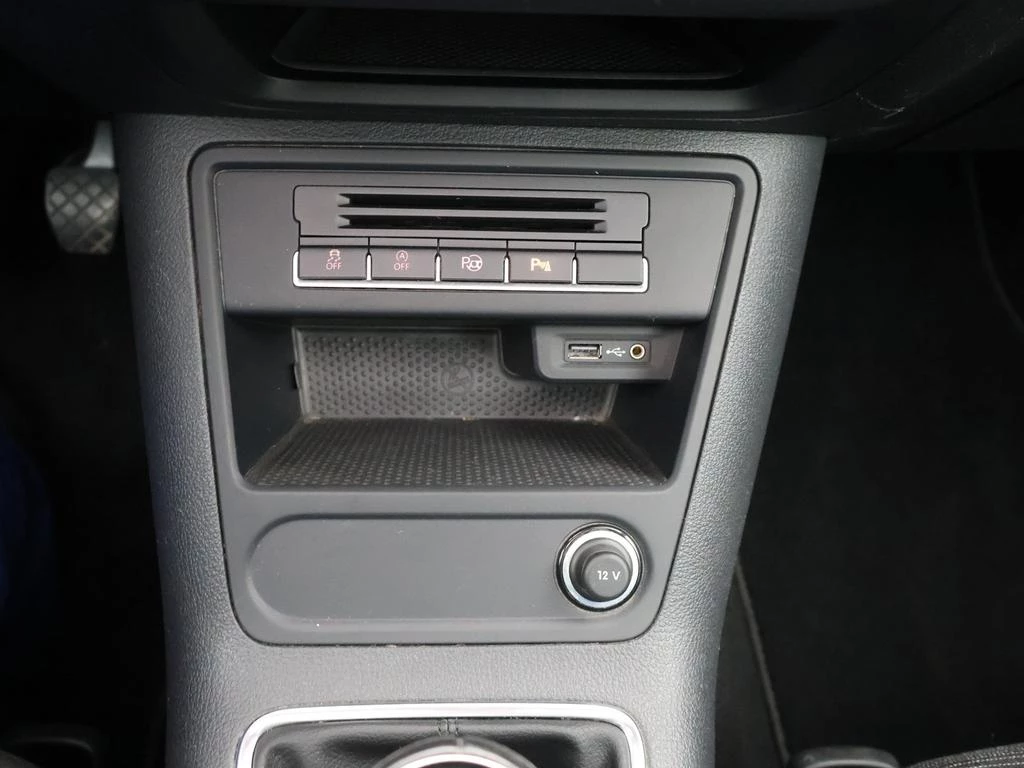 Volkswagen Tiguan Tiguan Trend & Fun 1.4TSI BlueMotion 125PK *PANODAK*PDC*BLTH*DAB RADIO*AIRCO AUTOMATISCH*...*