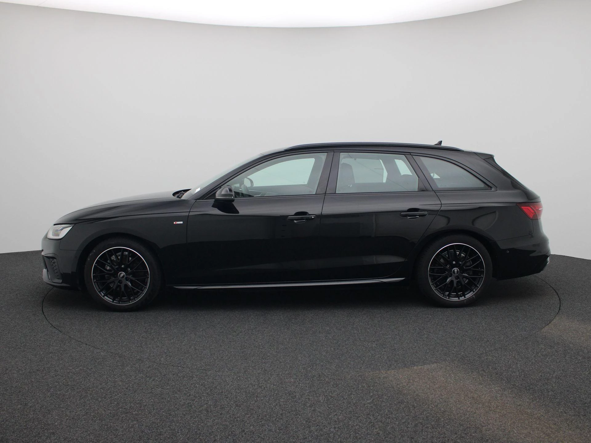 Audi A4 Avant 2.0 35 TFSi 110kW S Line Business