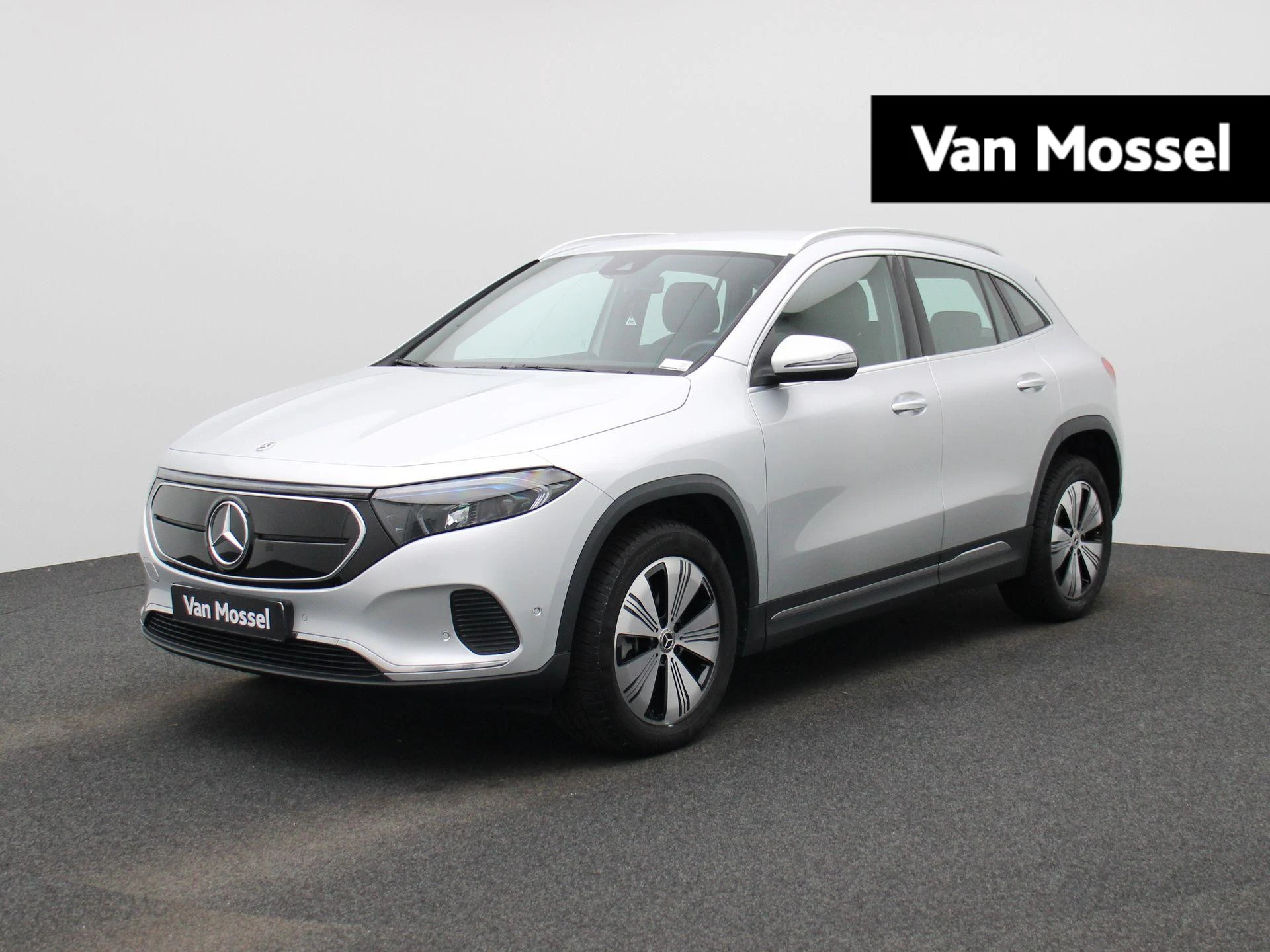 Mercedes-Benz-EQA-image-0
