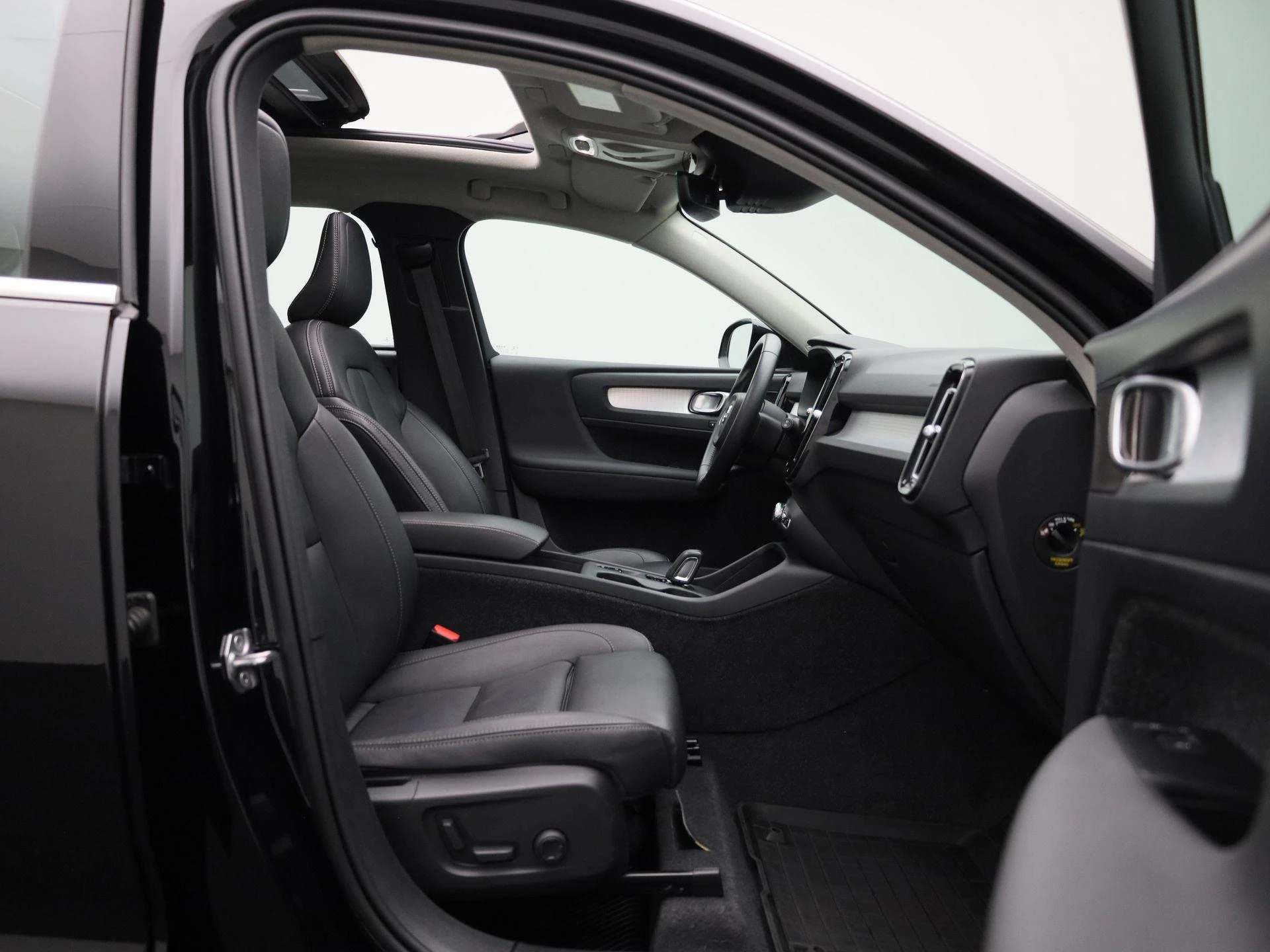 Volvo XC40 1.5 T4 Recharge Inscription Expression