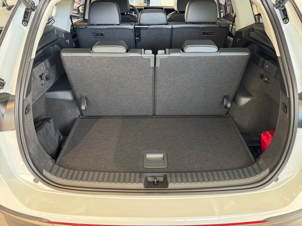 Volkswagen Tayron 1,5 l eTSI 110 kW 7-DSG Elegance , AHK