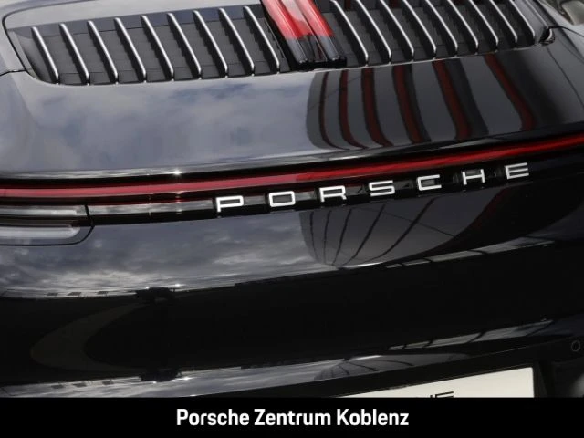 Porsche-911-image-11