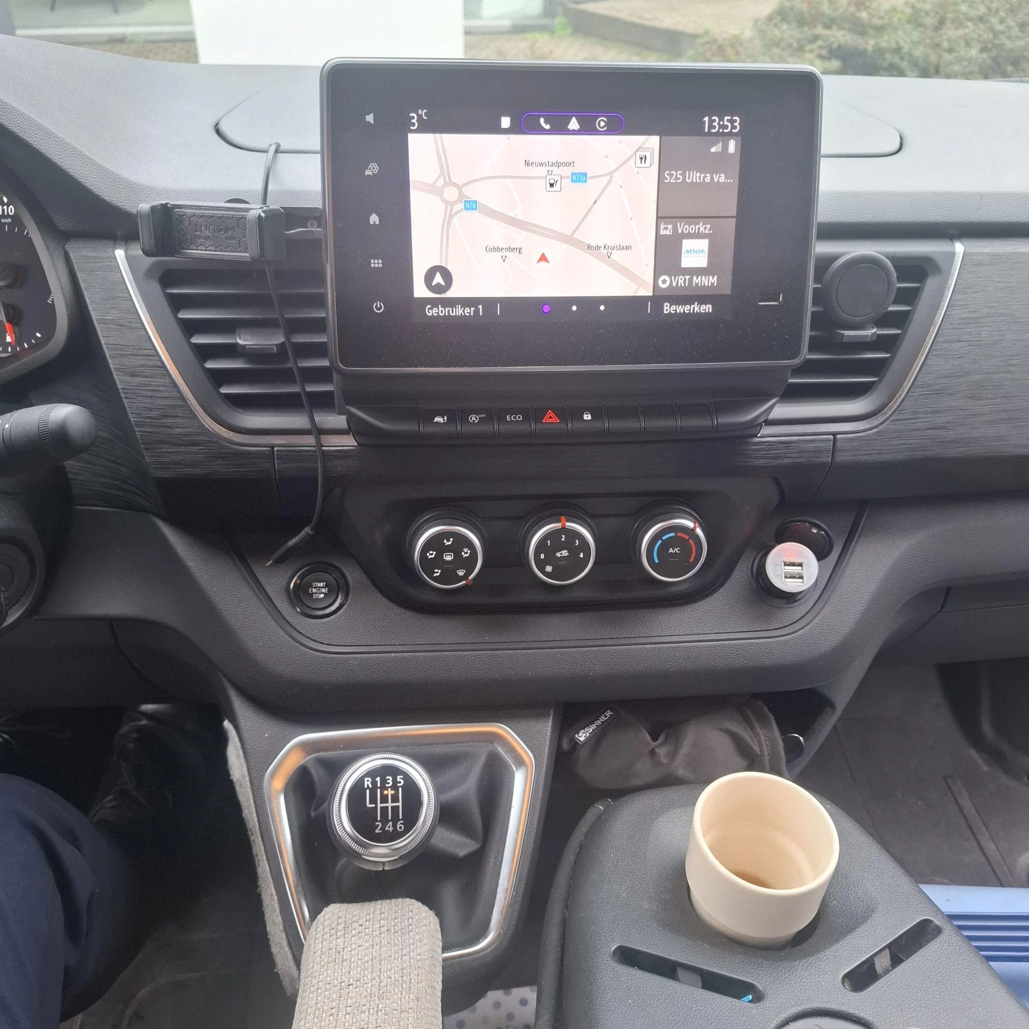 Nissan-Primastar-image-10