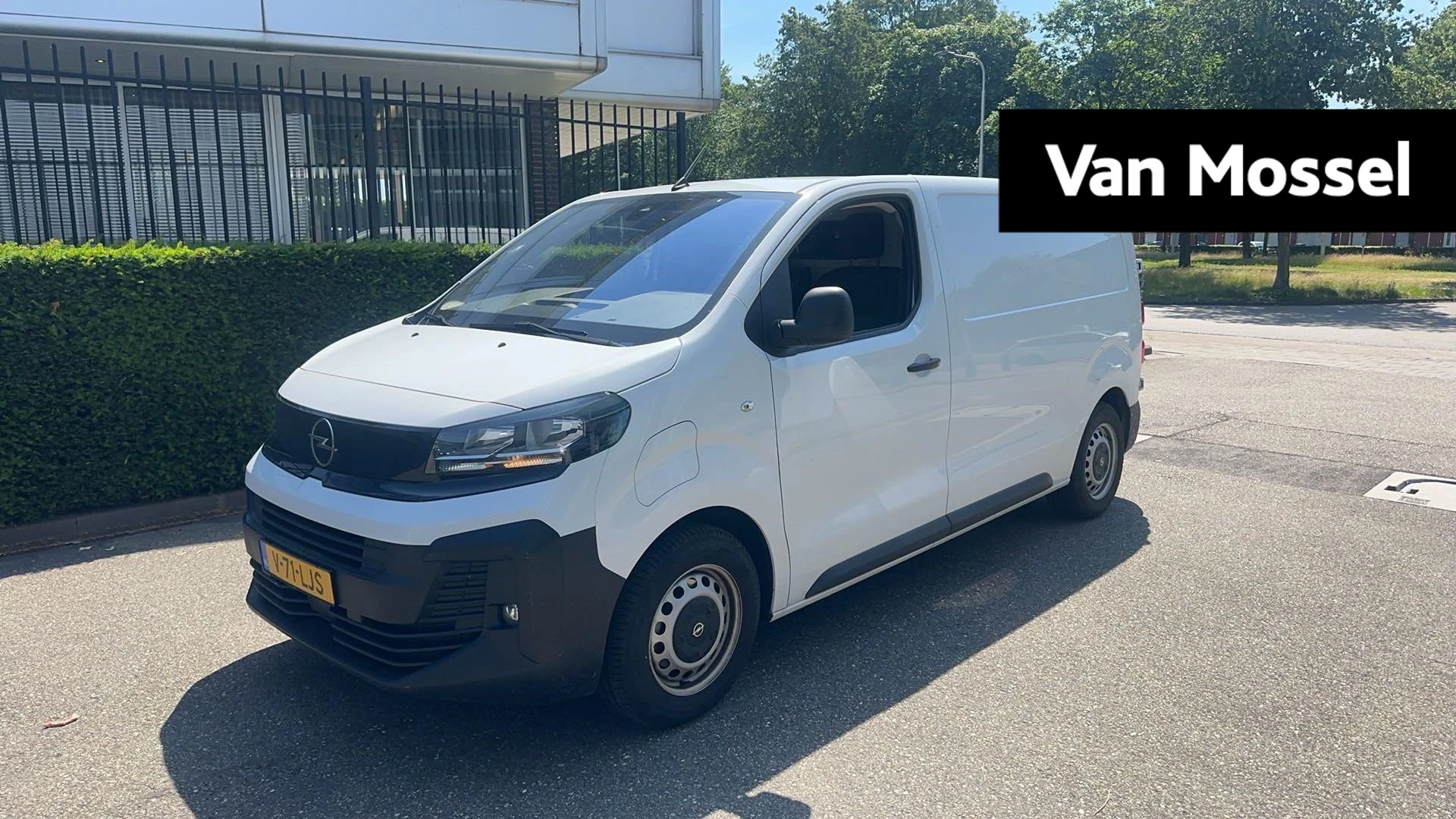 Opel-Vivaro-e-image-0