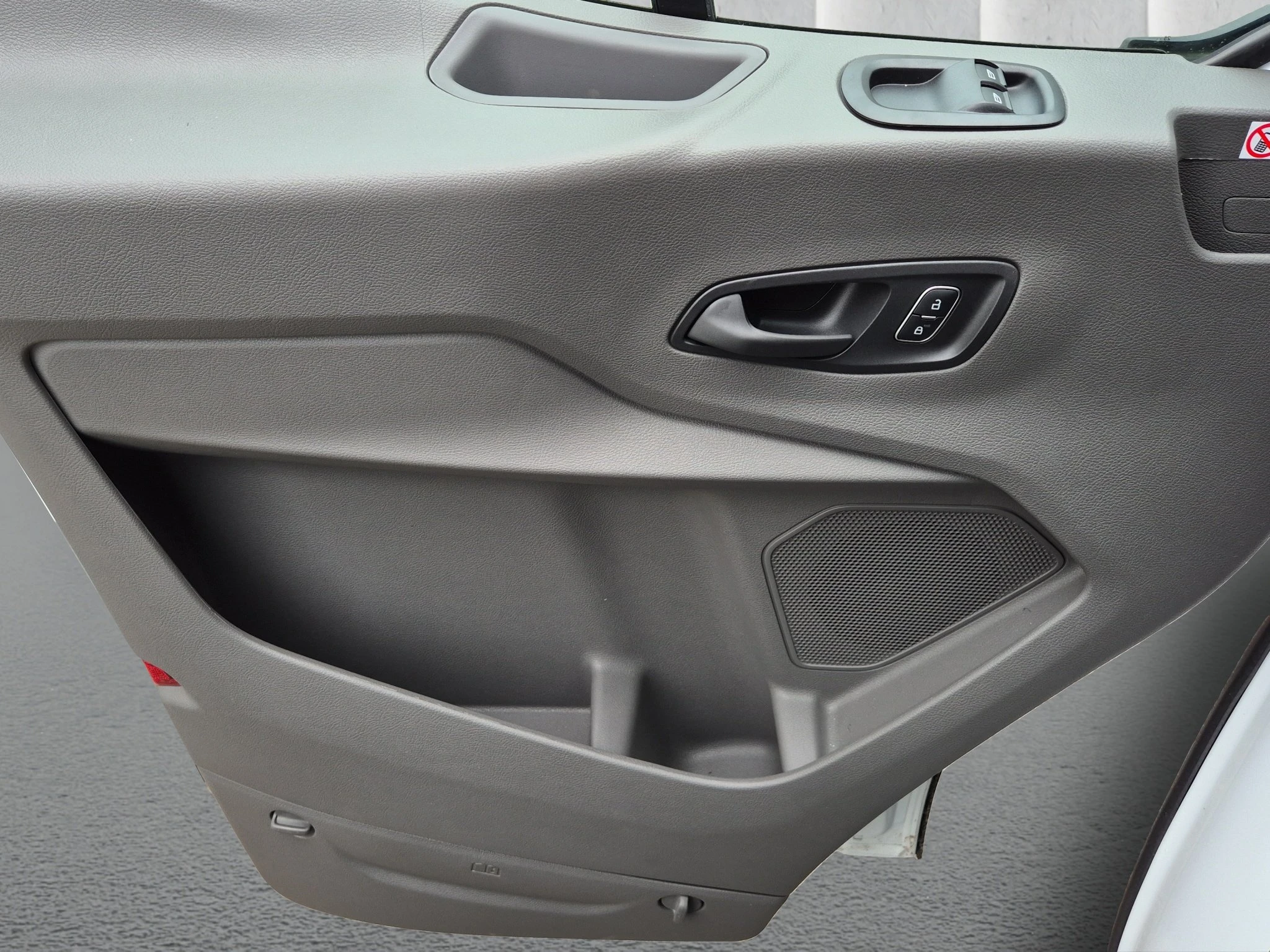 Ford-Transit-image-15