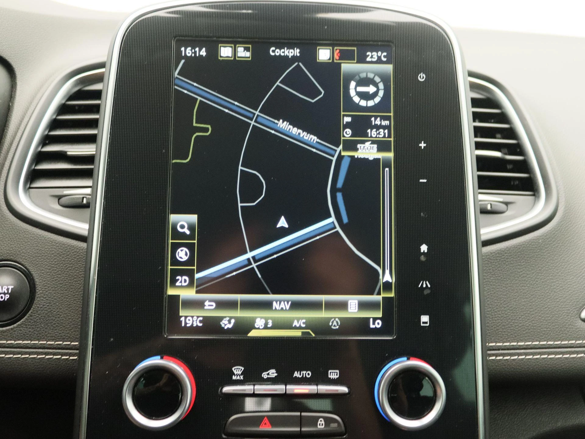 Renault Scénic TCe 140 EDC Automaat Bose