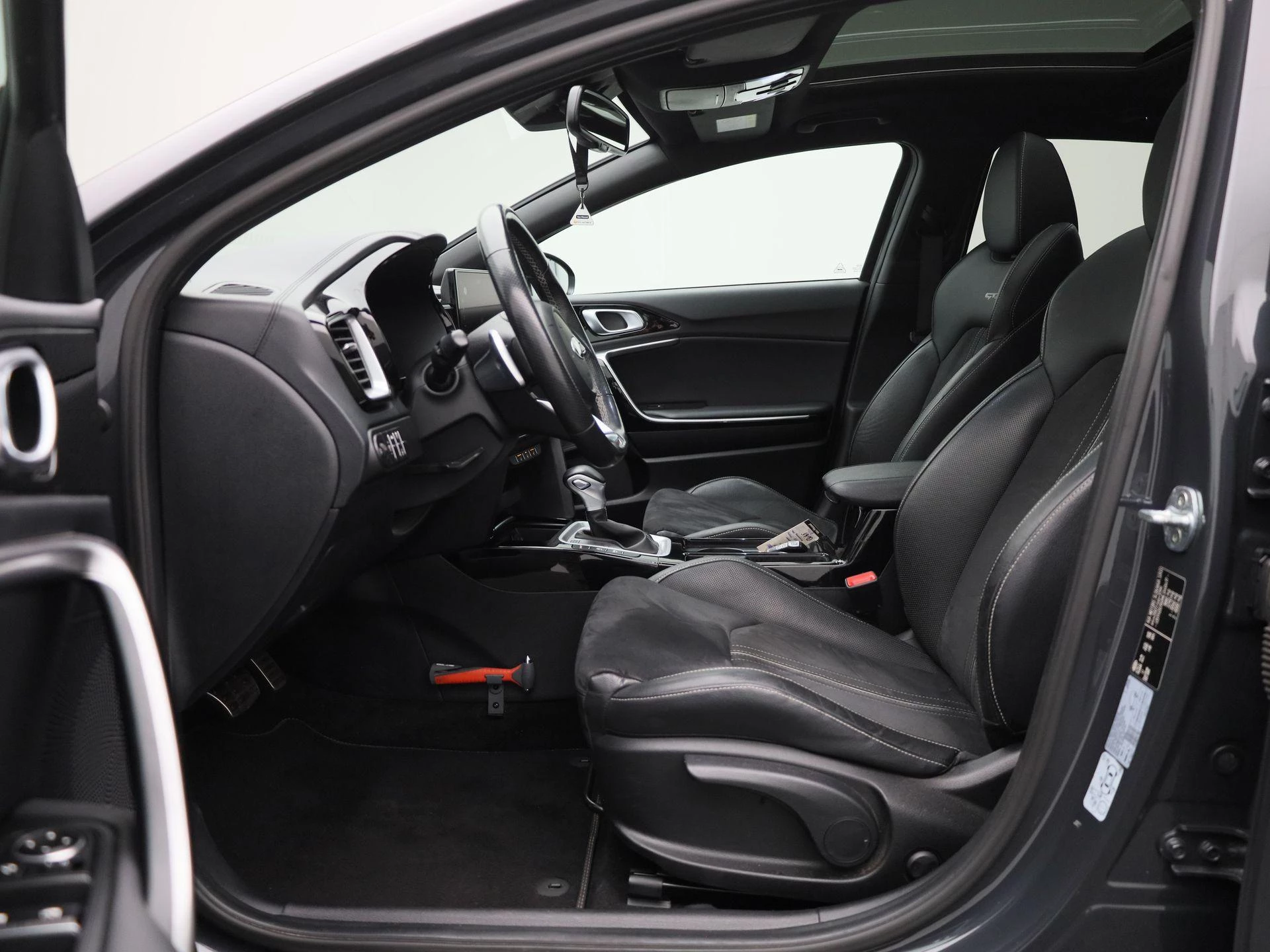 Kia-ProCeed-image-11