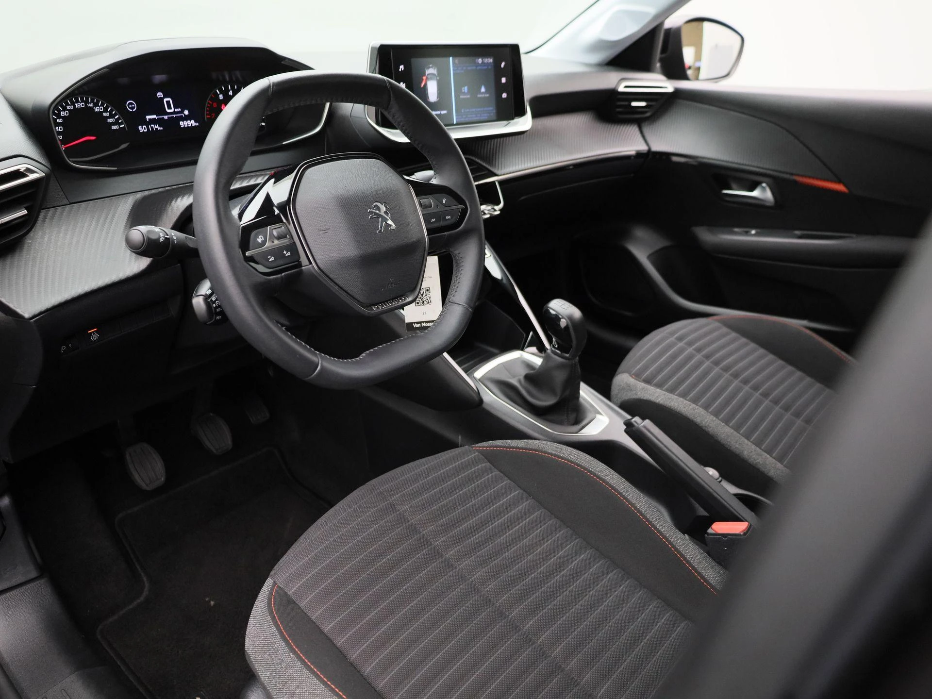 Peugeot-208-image-15
