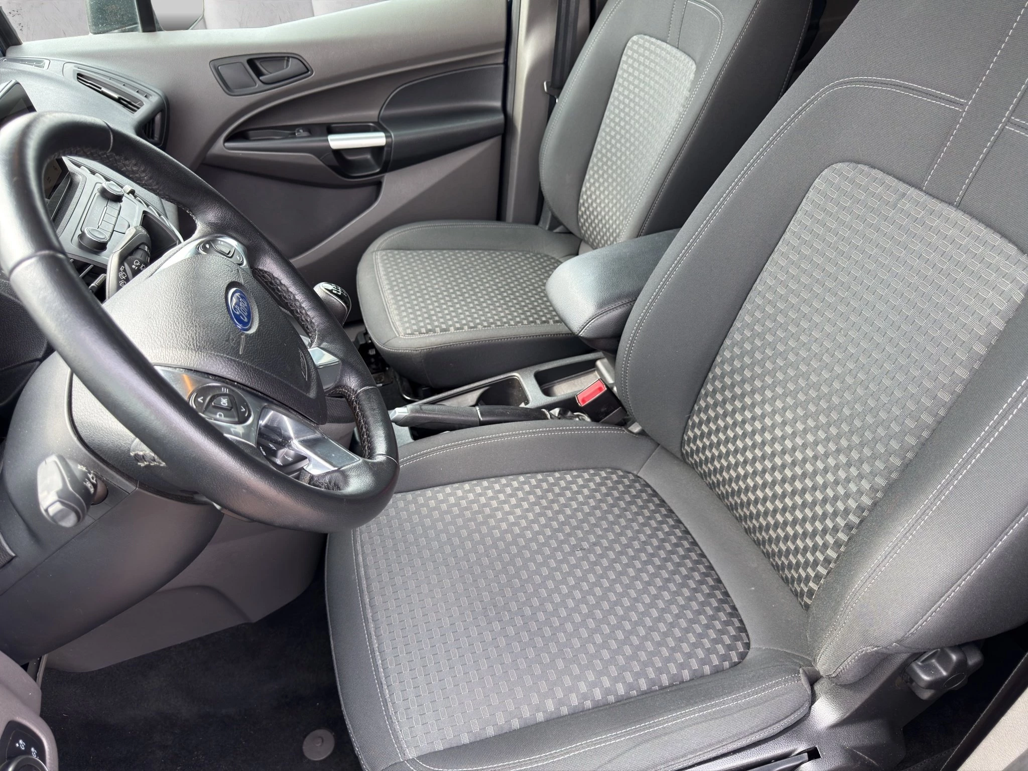 Ford Tourneo Connect Grand