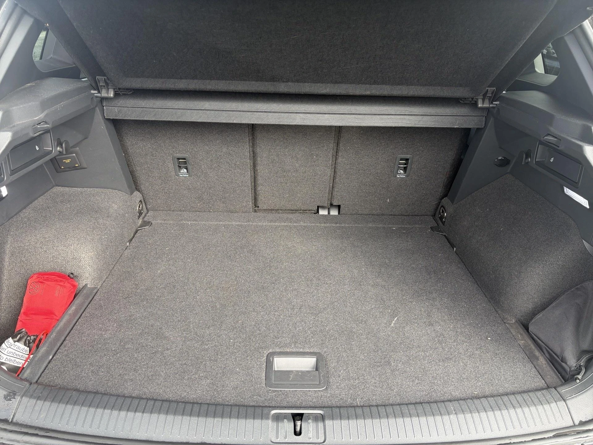 Volkswagen-Tiguan-image-11