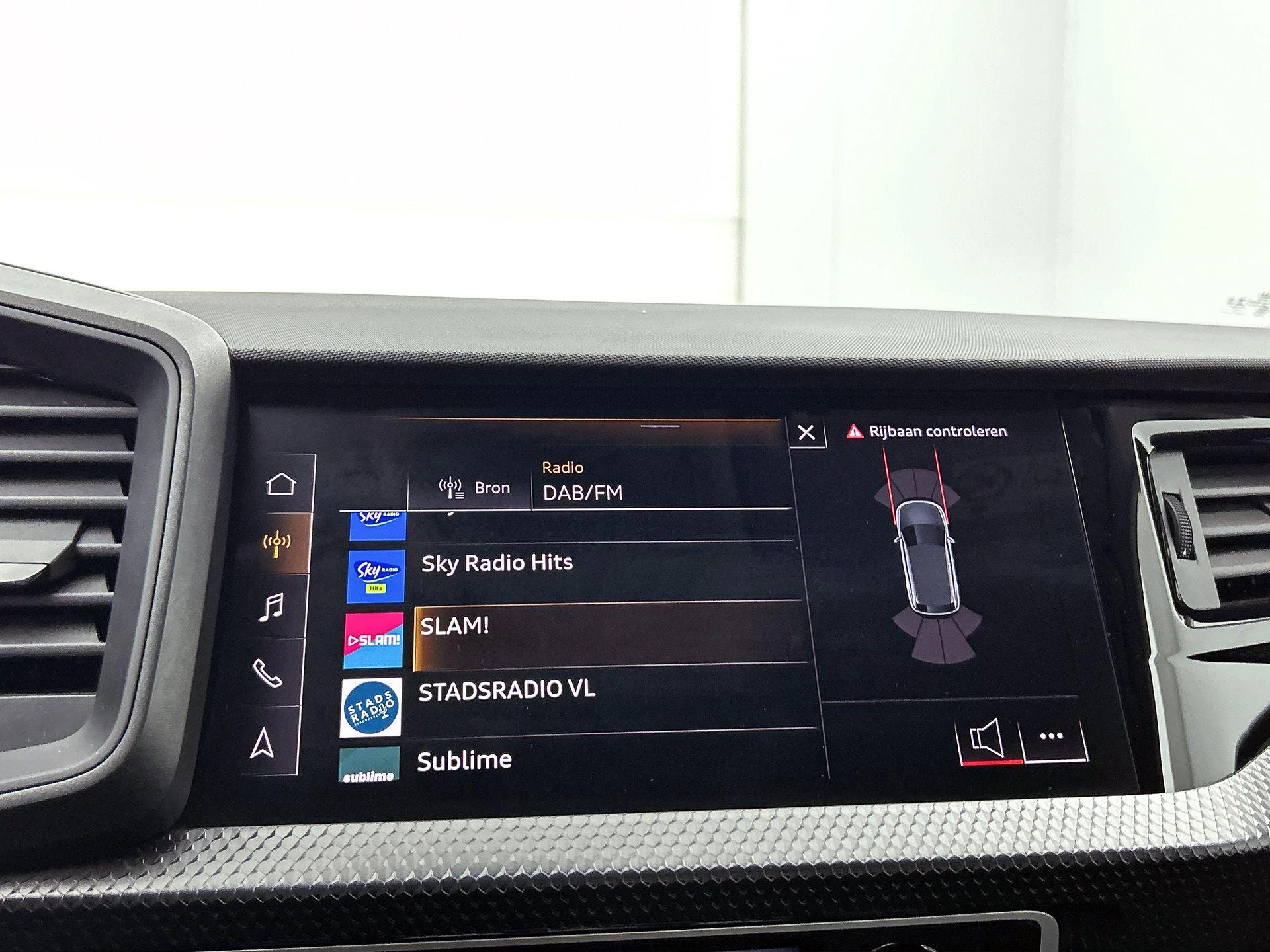 Audi-A1 Sportback-image-7