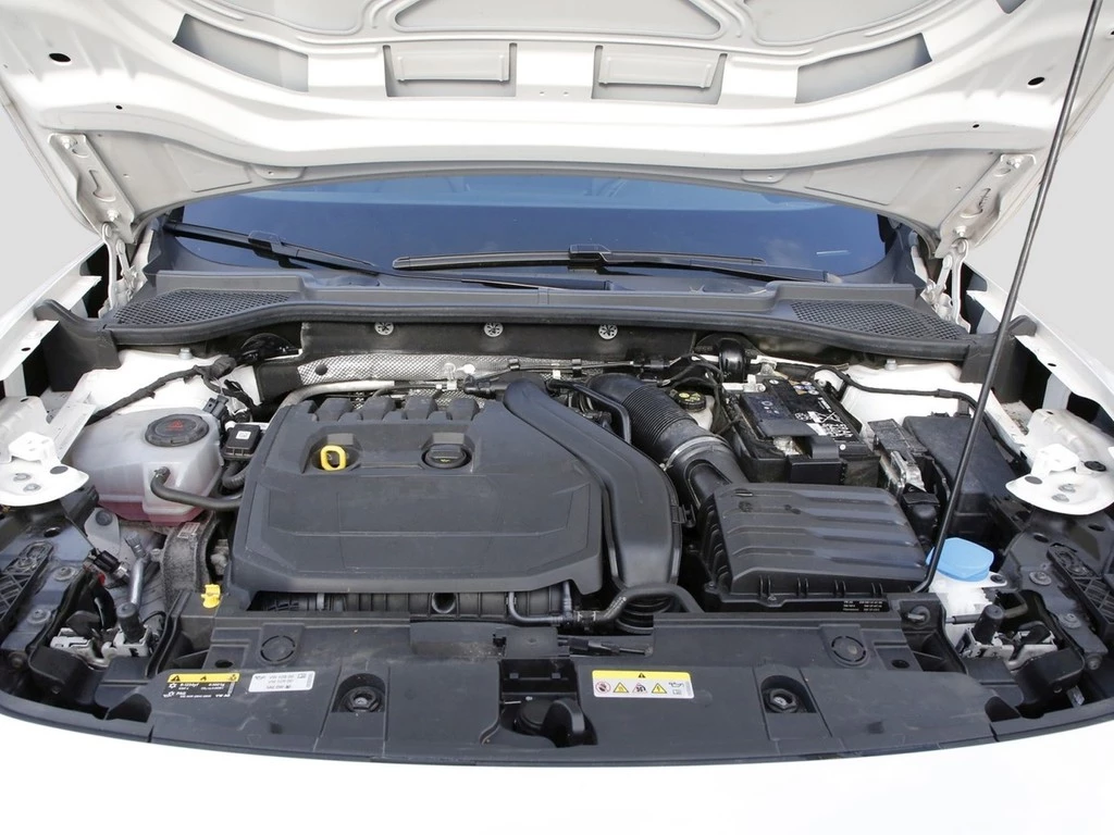 CUPRA Formentor 1.5 TSI 18"LM LED FULL LINK RFK VC