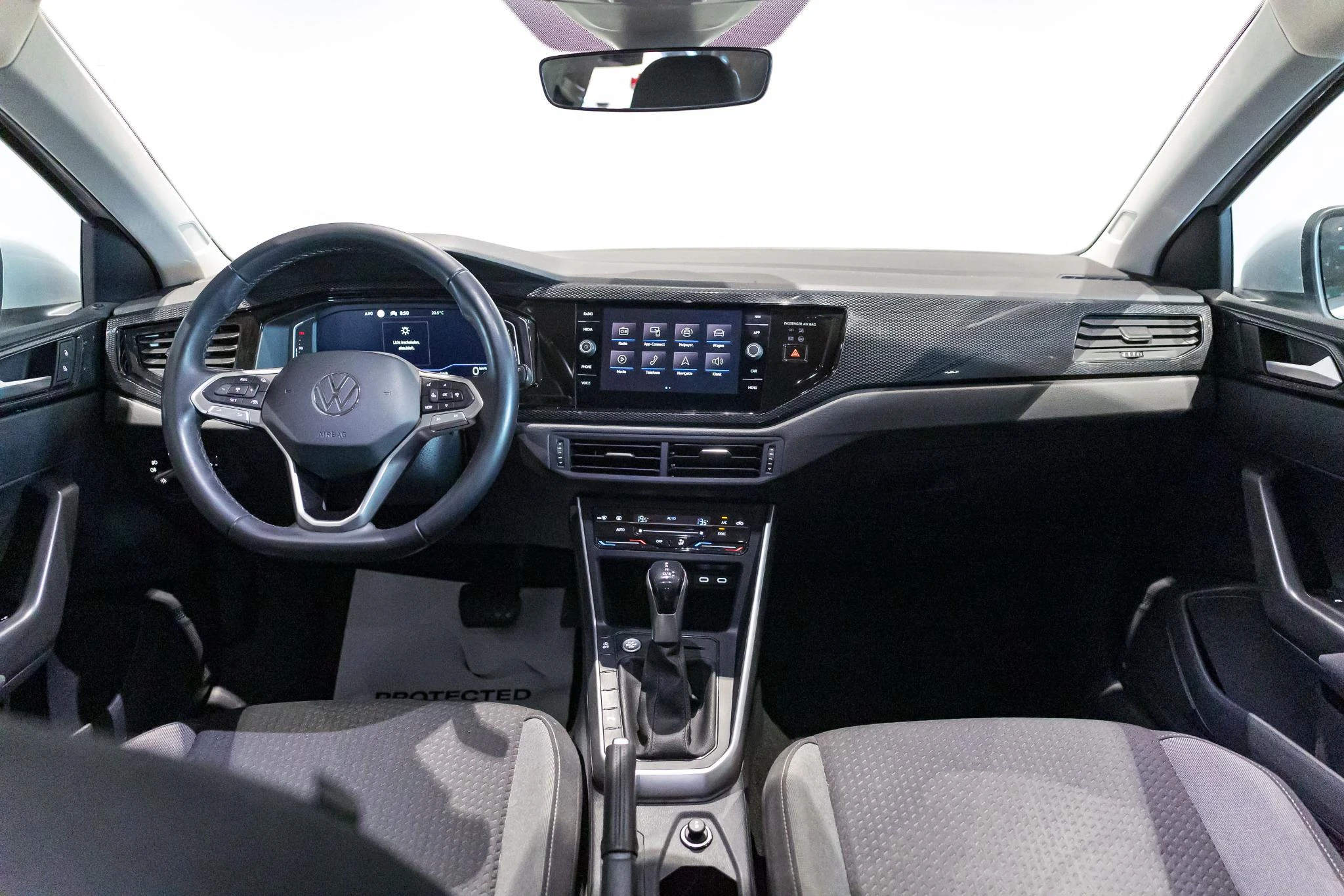 Volkswagen-Taigo-image-14