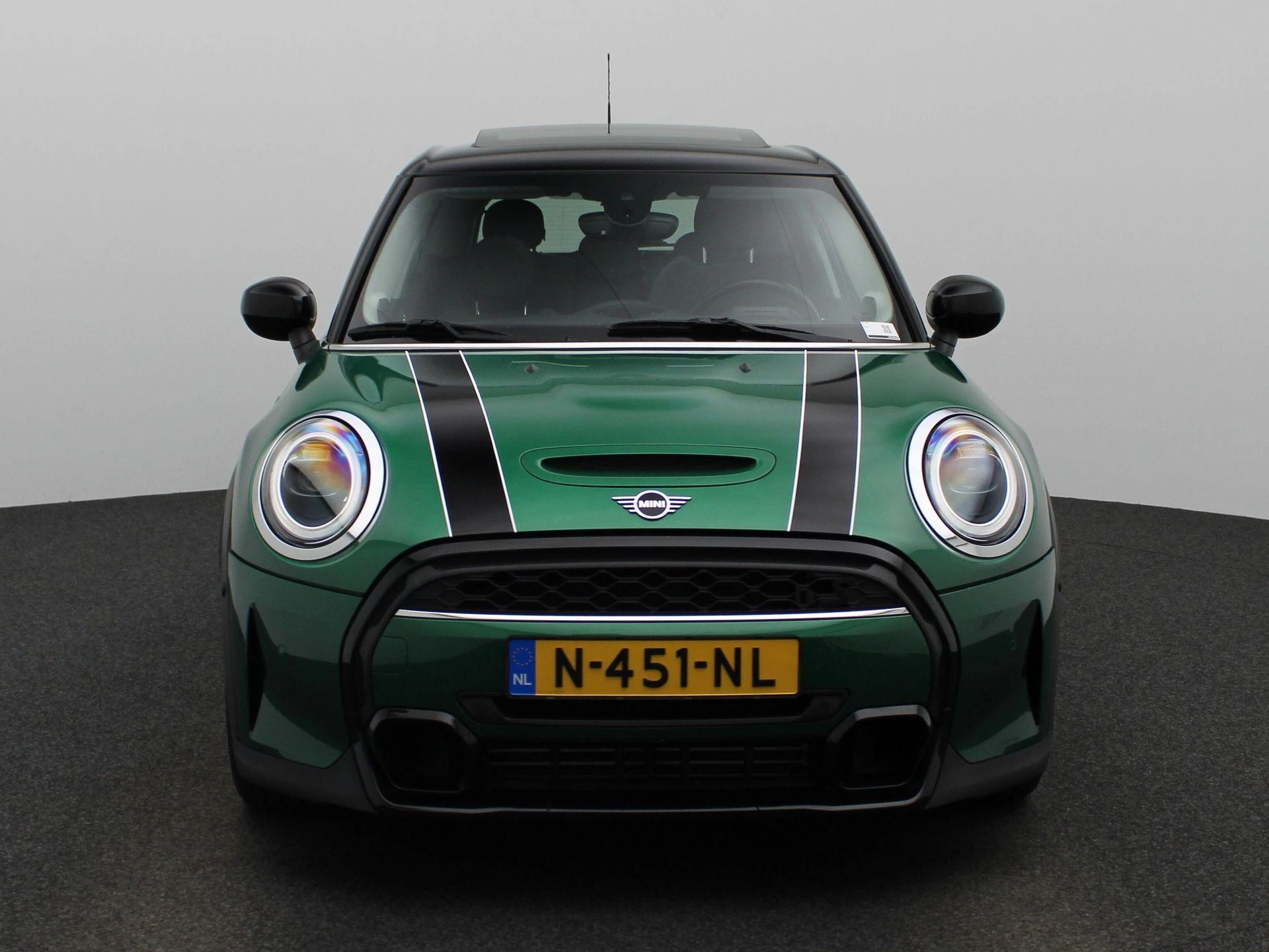 MINI-Cooper S-image-2