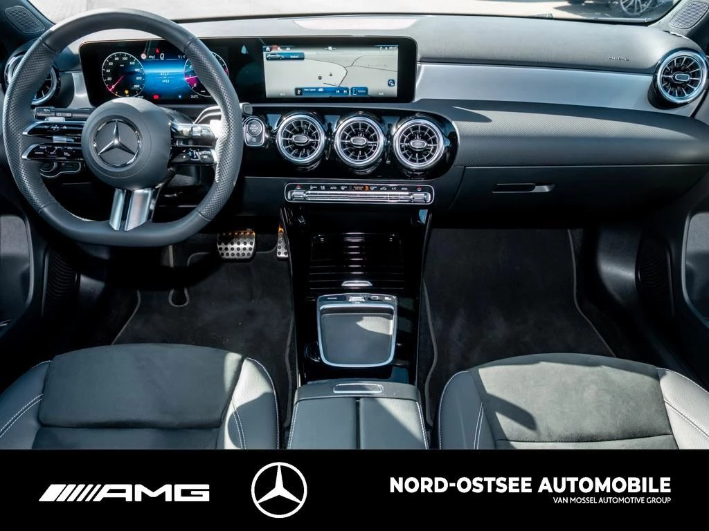 Mercedes-Benz A-Klasse 200 AMG NIGHT SHZ MBUX AMG LineW177 A 200 AMG NIGHT SHZ MBUX AMG Line