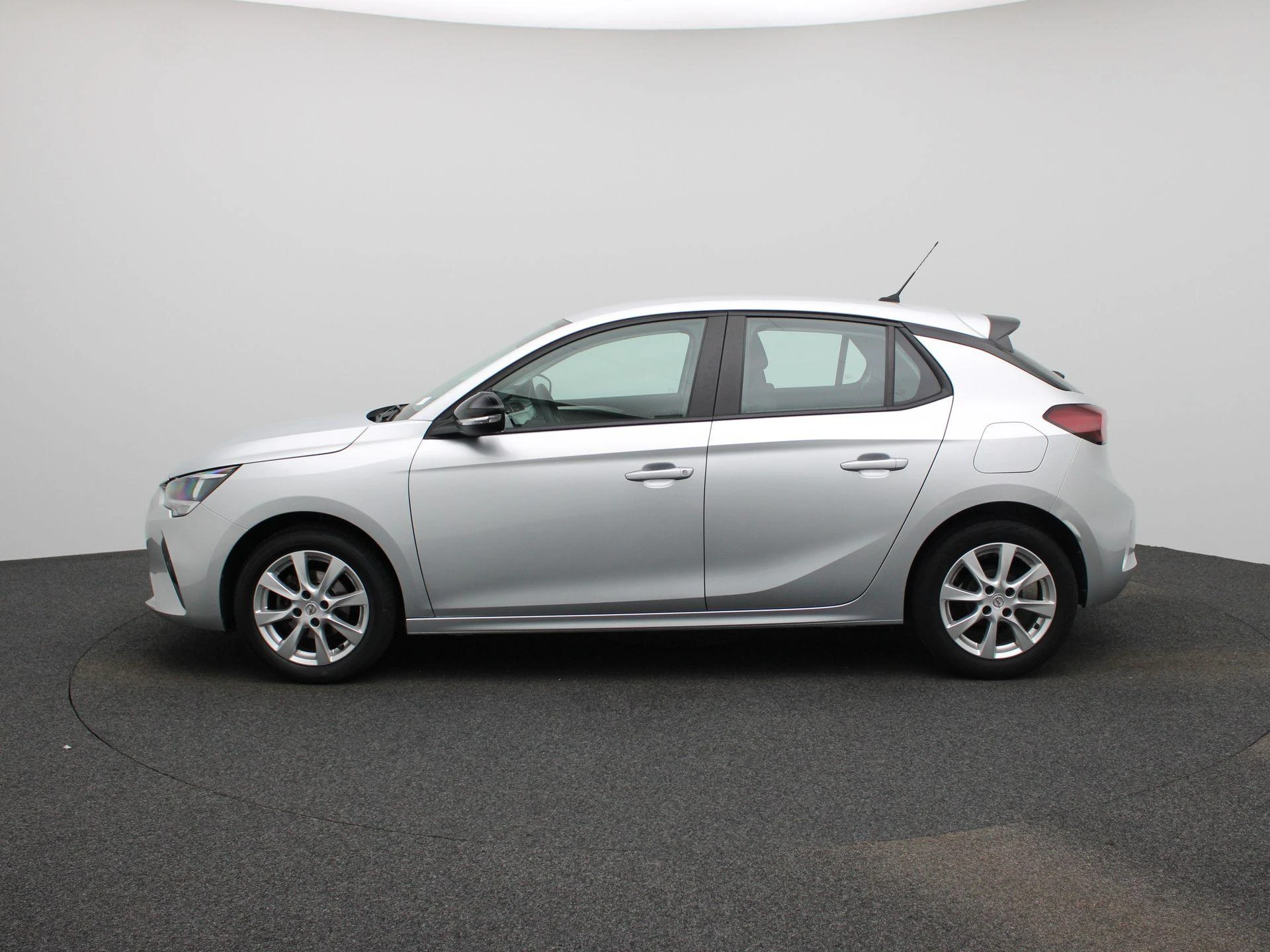 Opel-Corsa-image-5