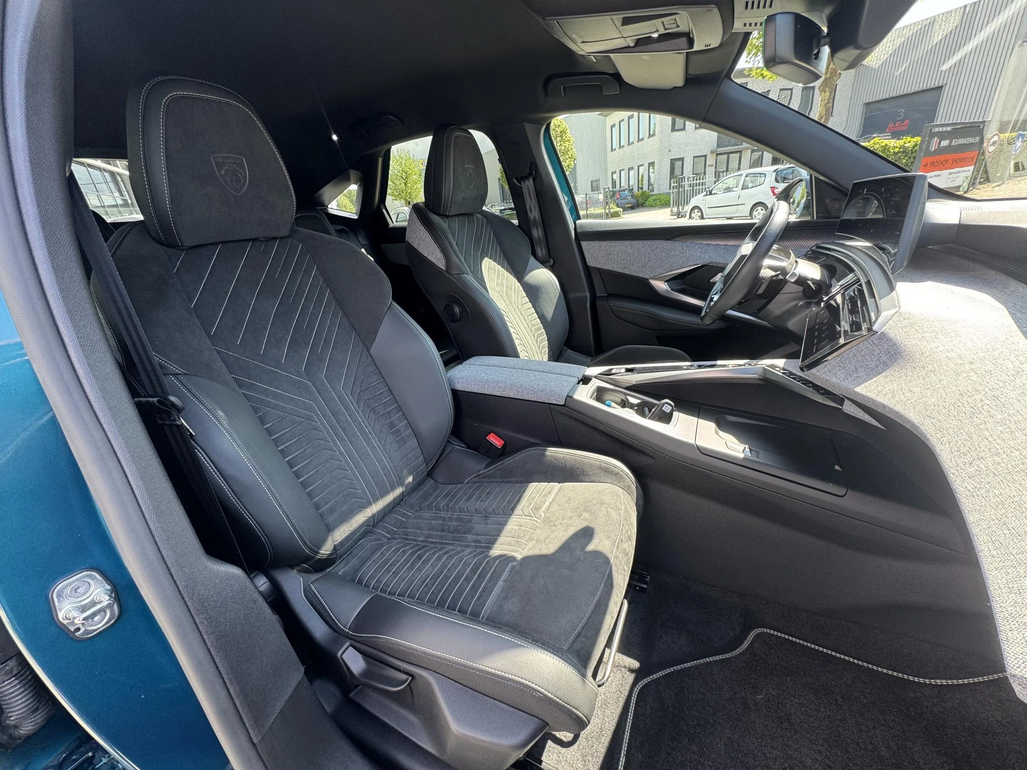 Peugeot-e-3008-image-15