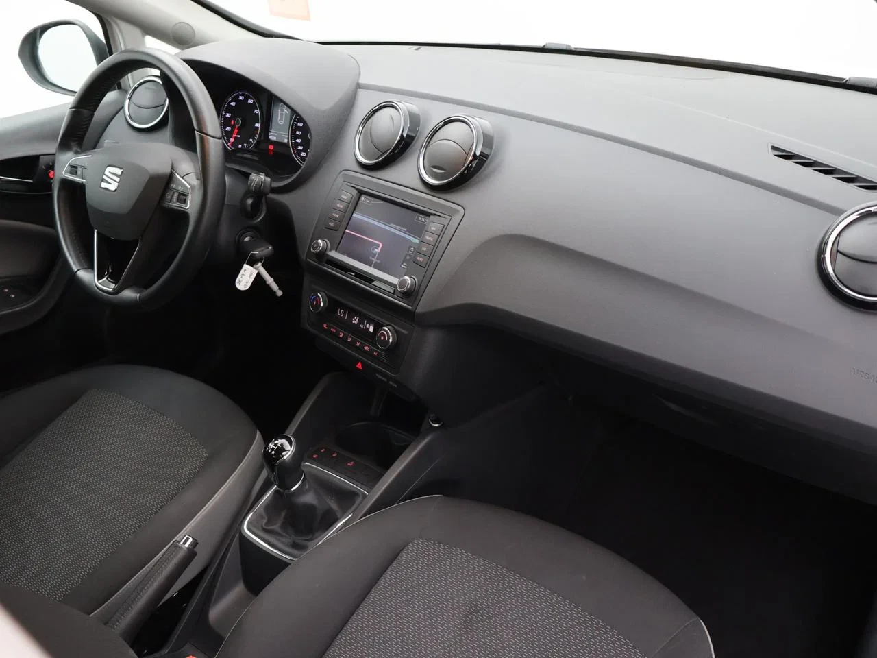 SEAT-Ibiza-image-25