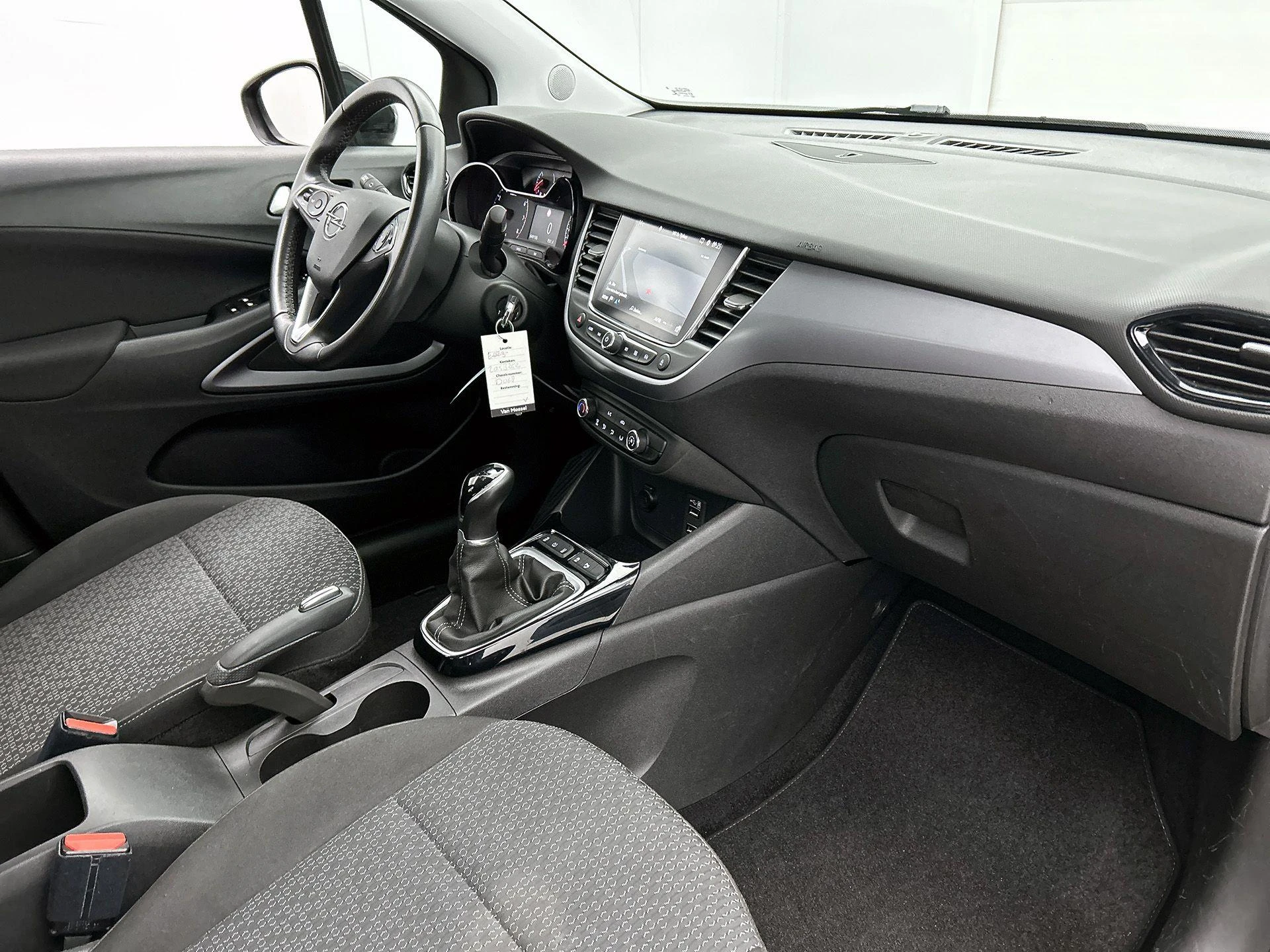 Opel-Crossland-image-19