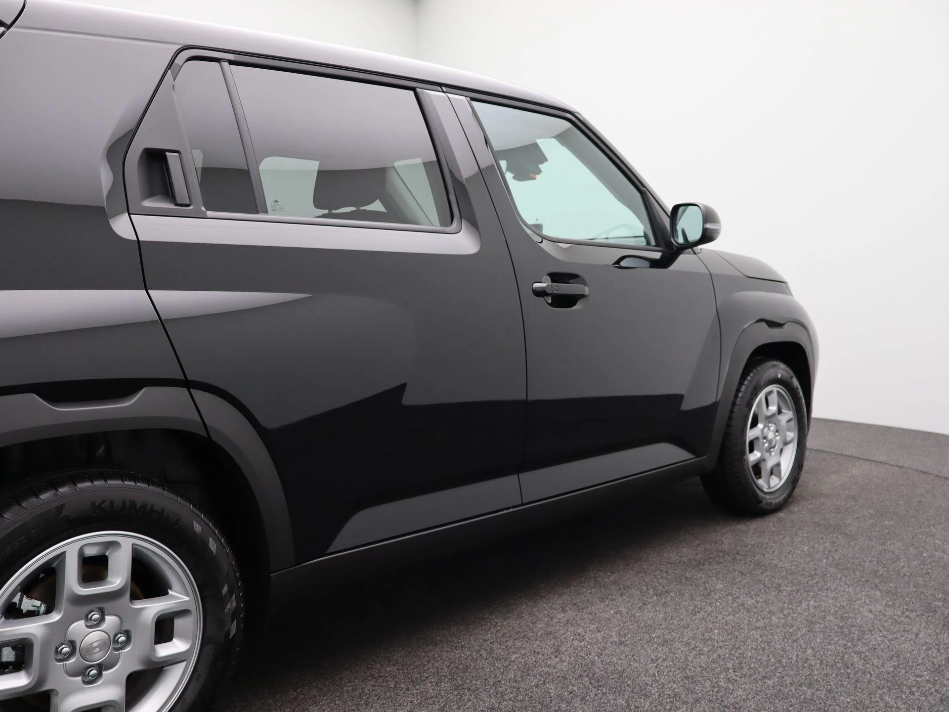 Hyundai-Inster-image-34