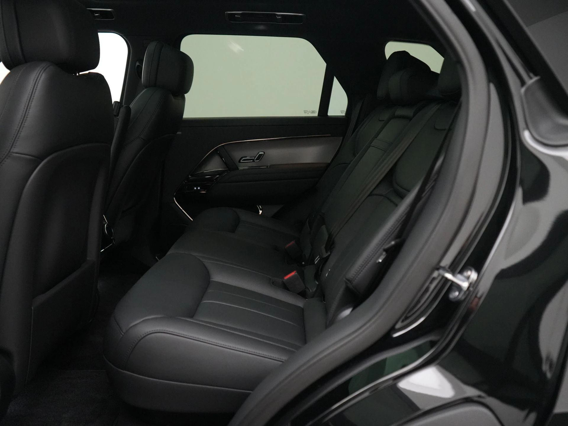 Land Rover-Range Rover Sport-image-40