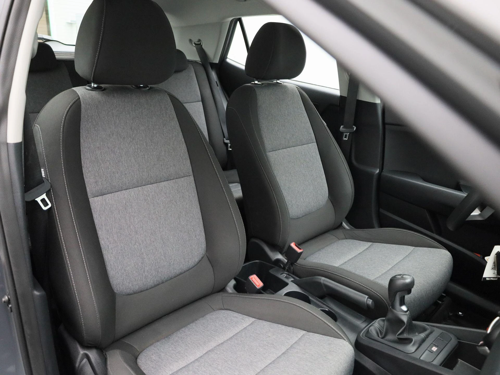 Kia-Stonic-image-33