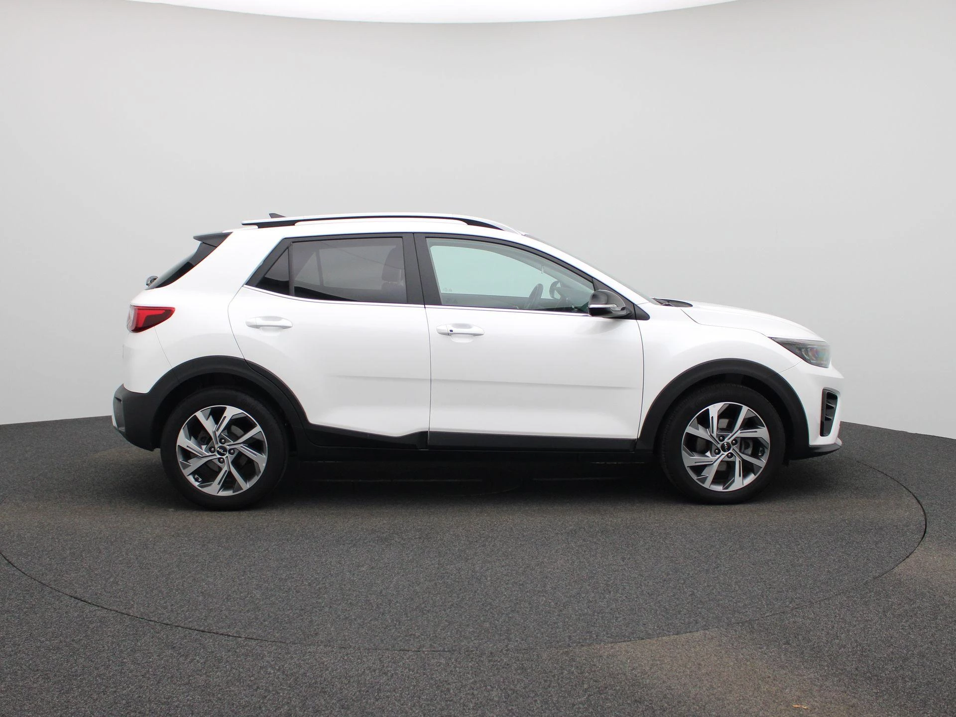 Kia-Stonic-image-7