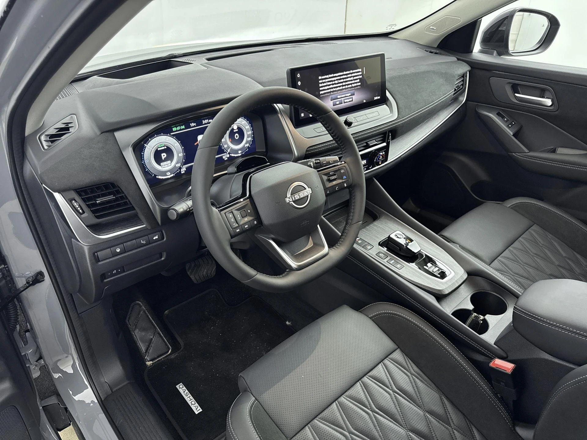 Nissan-QASHQAI-image-17