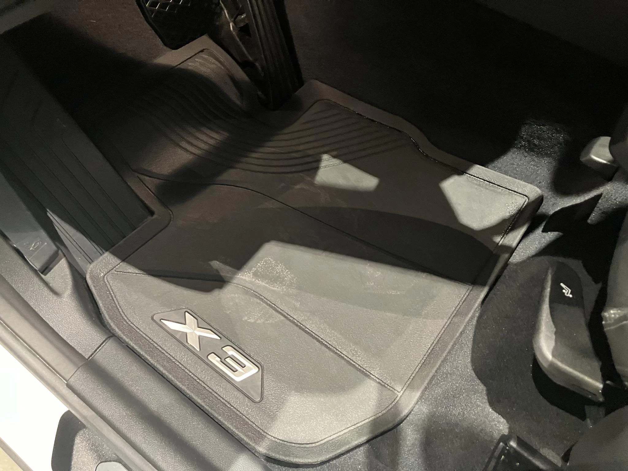 BMW X3 xDrive20d (140 kW)