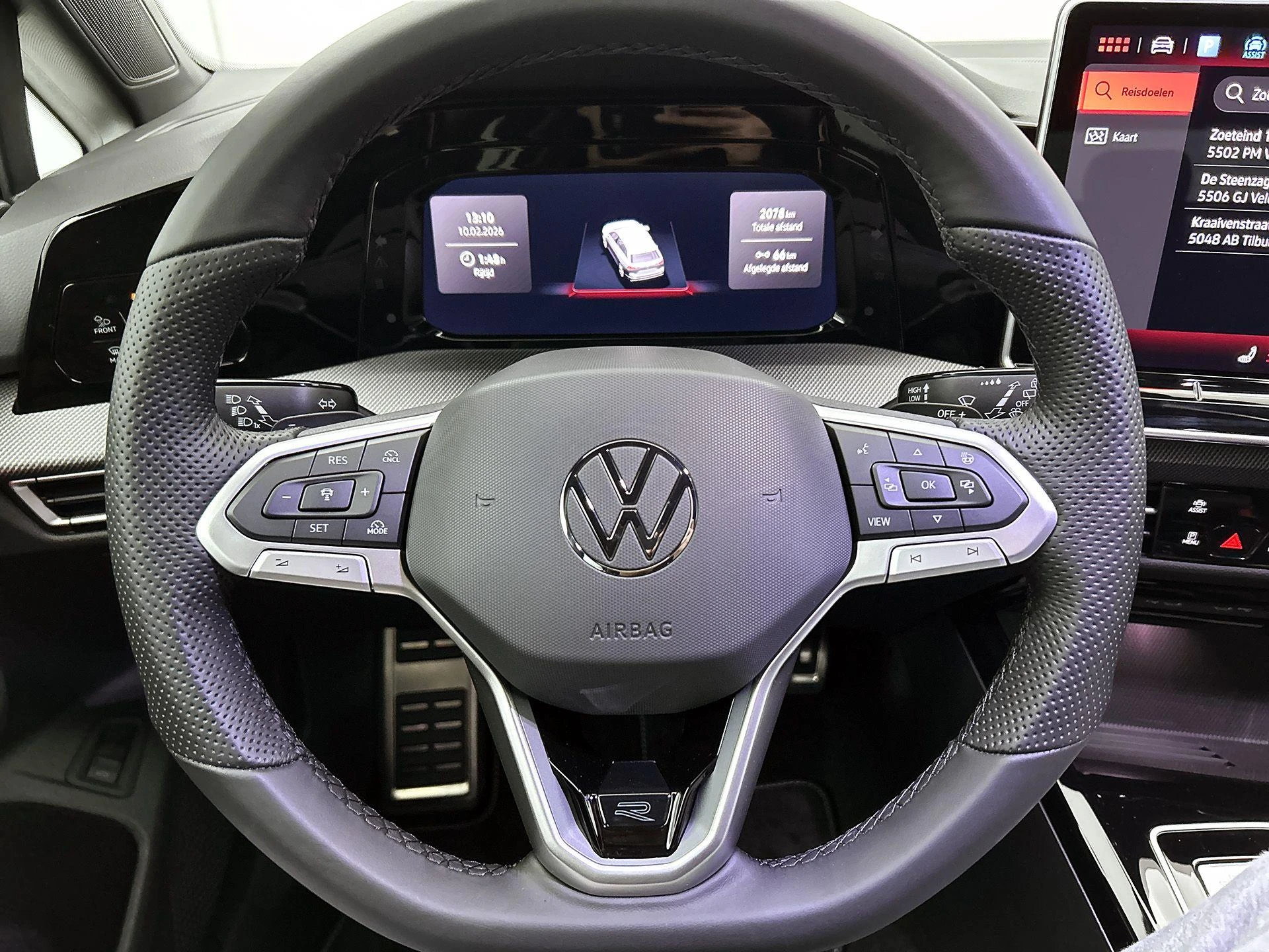 Volkswagen Golf - 29