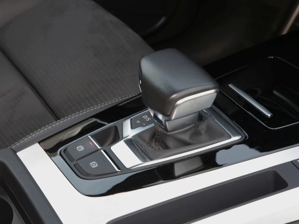Audi Q5 50 TDI quattro S line PANO*360°CAM*AHK*STHZ*NAVI*VITUAL*MATRIX-LED*SHZ*B&O