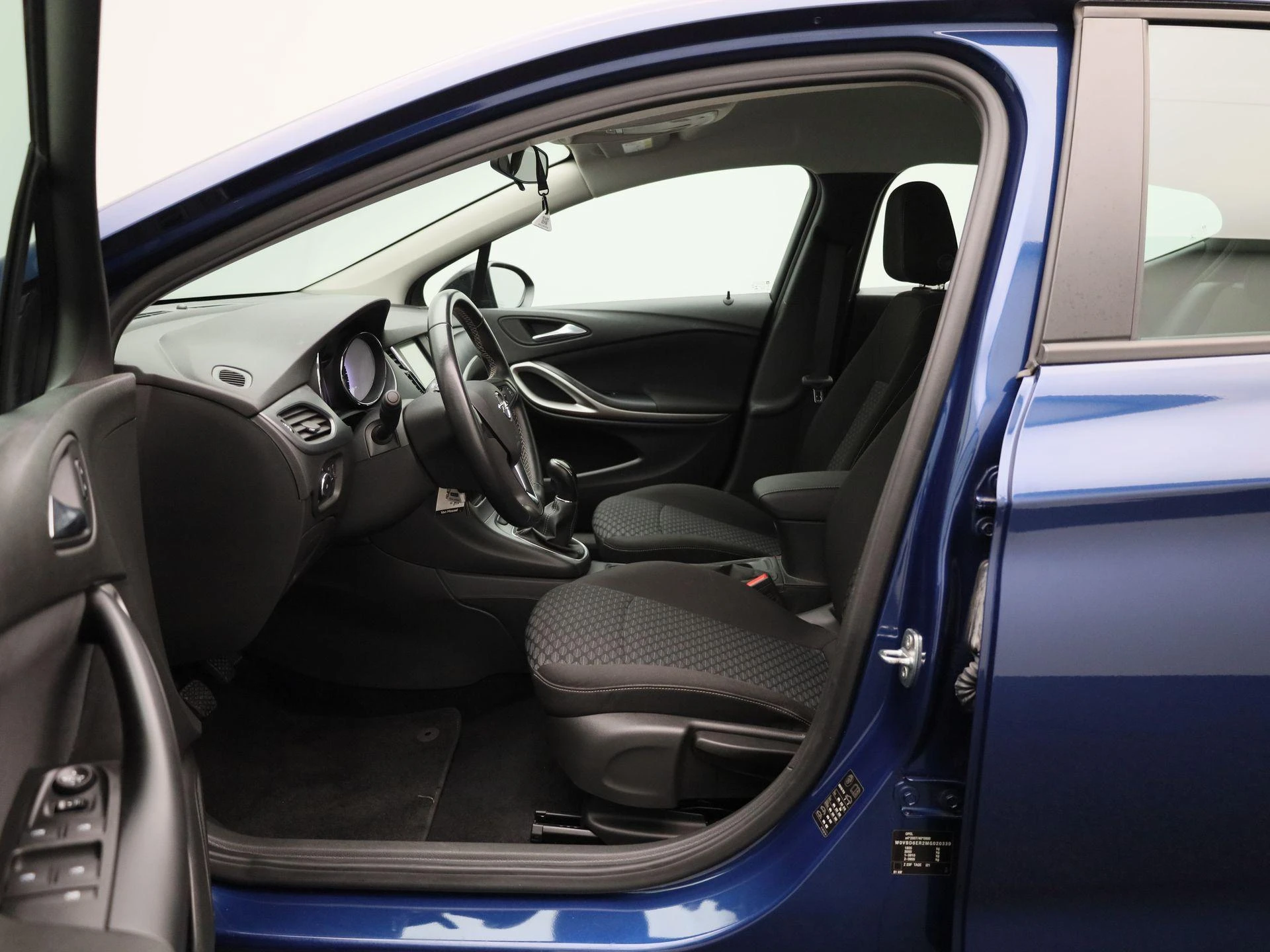 Opel-Astra-image-8
