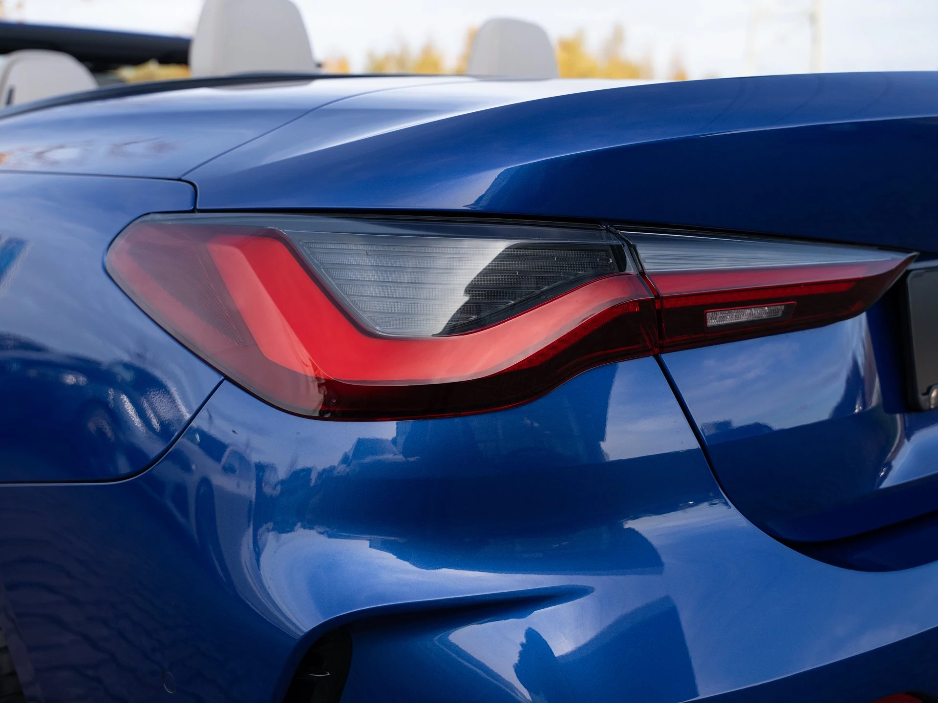 BMW 4er Reihe 420d Cabrio M Sport / AHK / Driving Prov.
