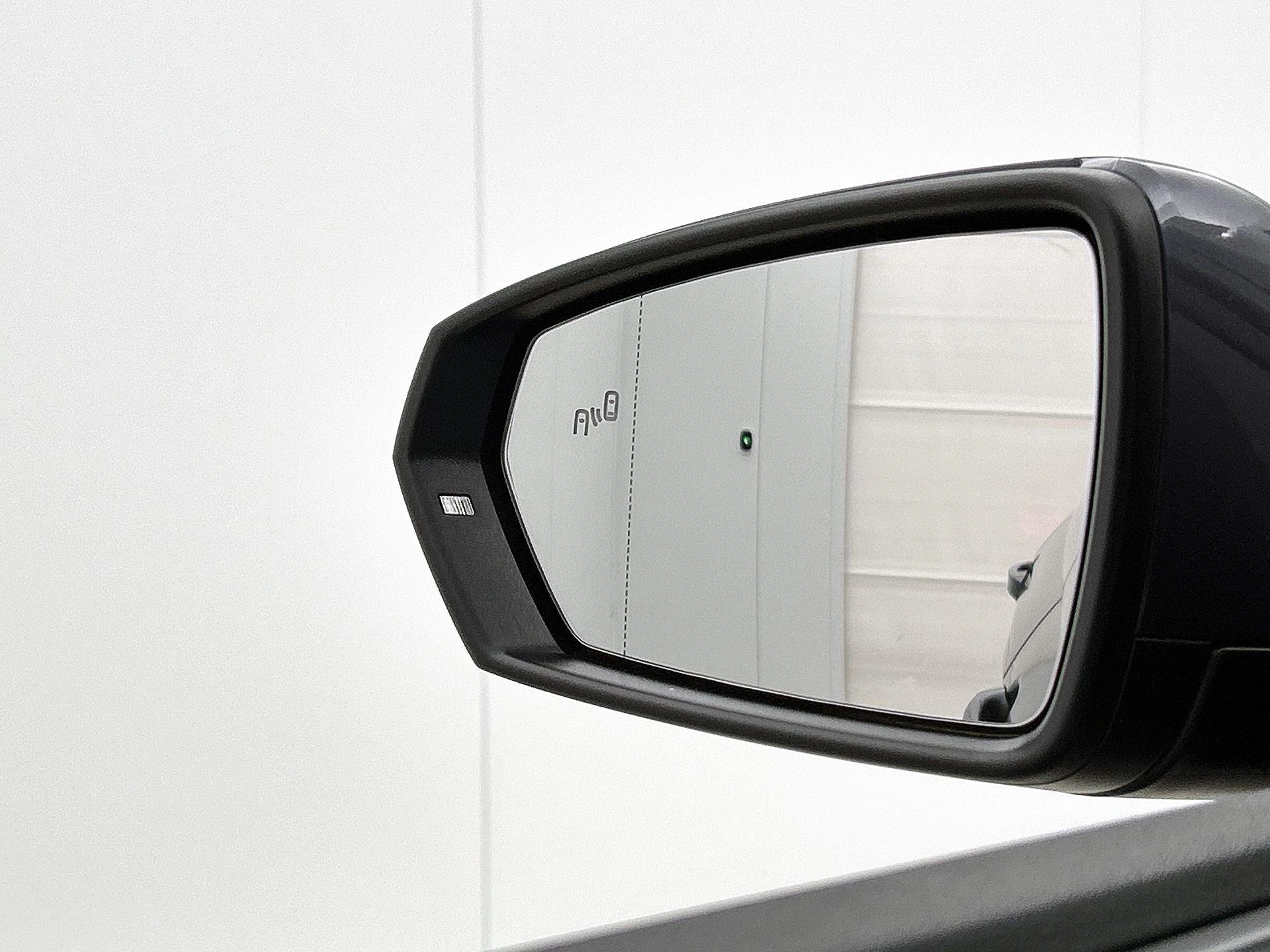 Volkswagen-Polo-image-18