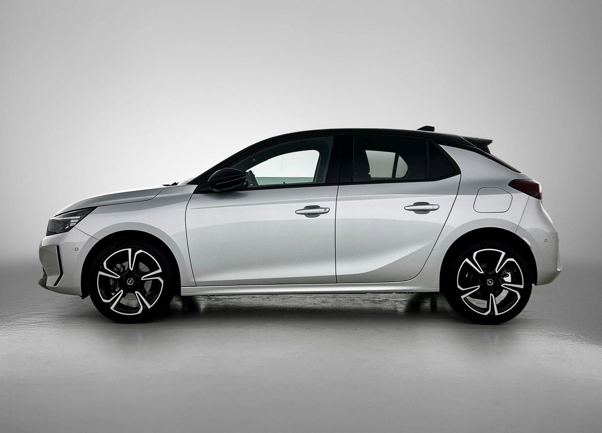 Opel-Corsa-image-1