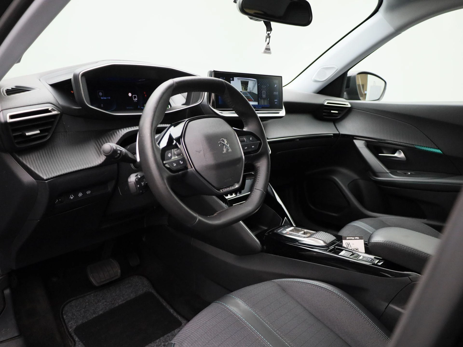 Peugeot-2008-image-29