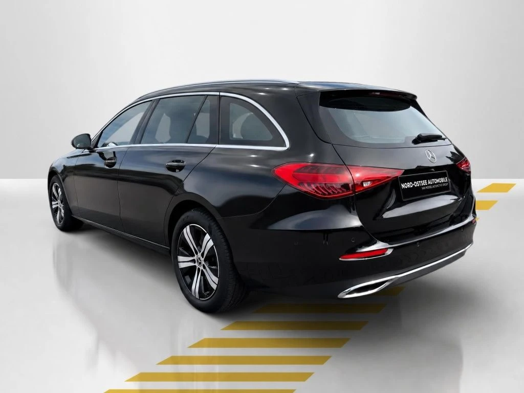 Mercedes-Benz-C-Klasse 200-image-12