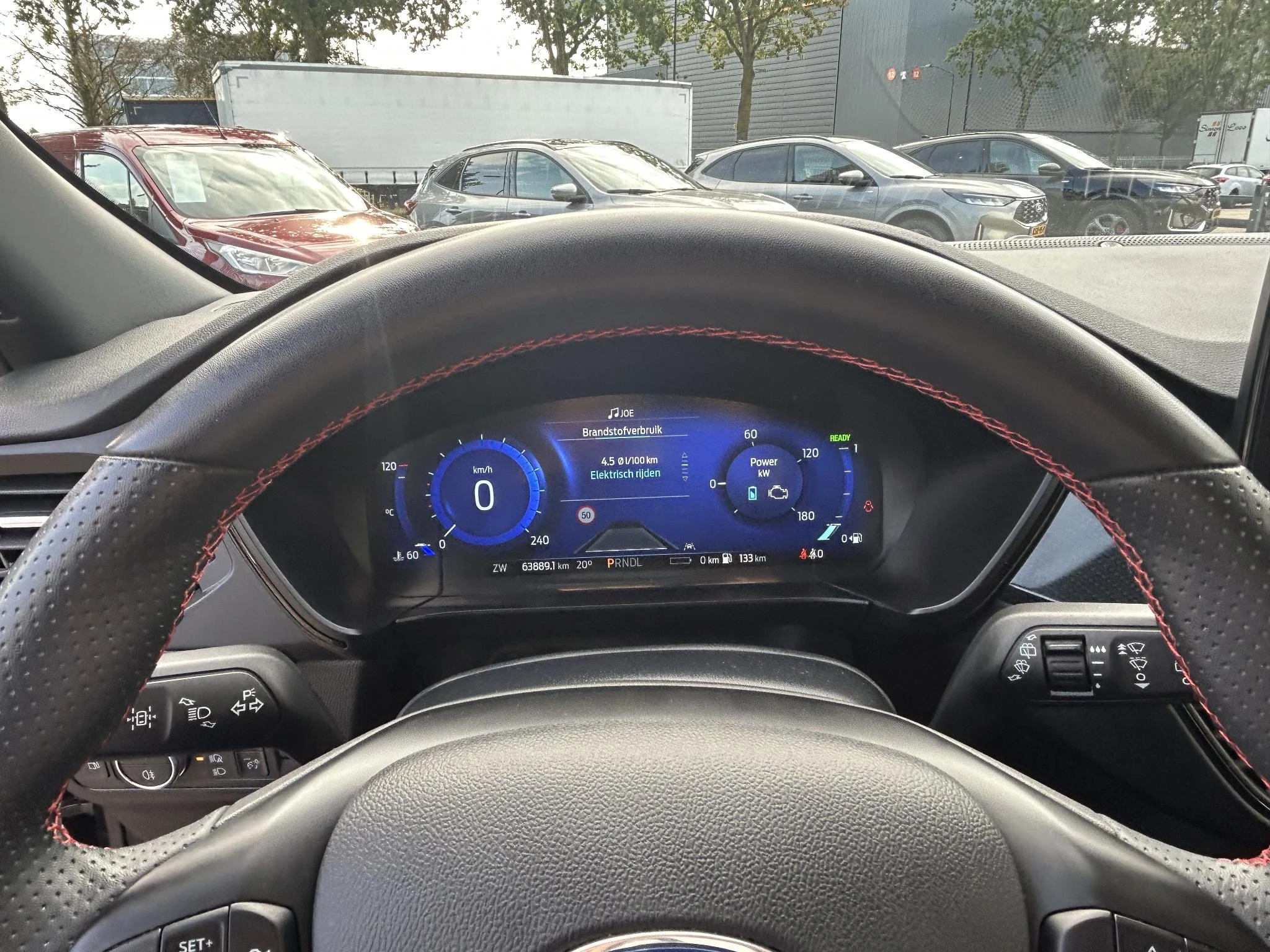 Ford-Kuga-image-15