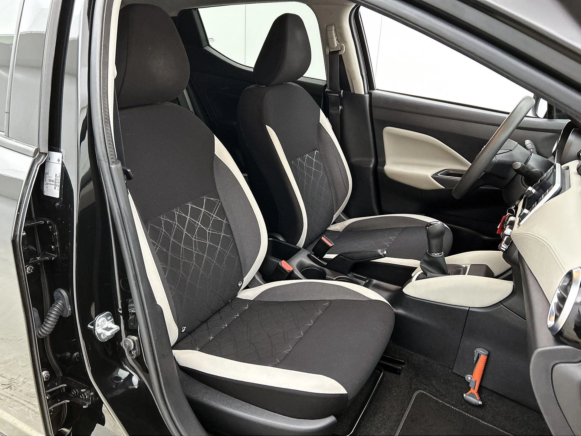 Nissan Micra 1.0 IG-T N-Connecta