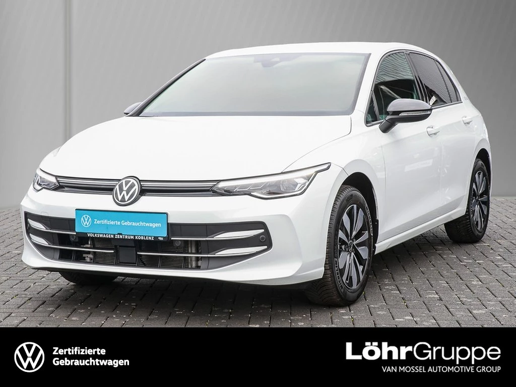 Volkswagen-Golf-image-0