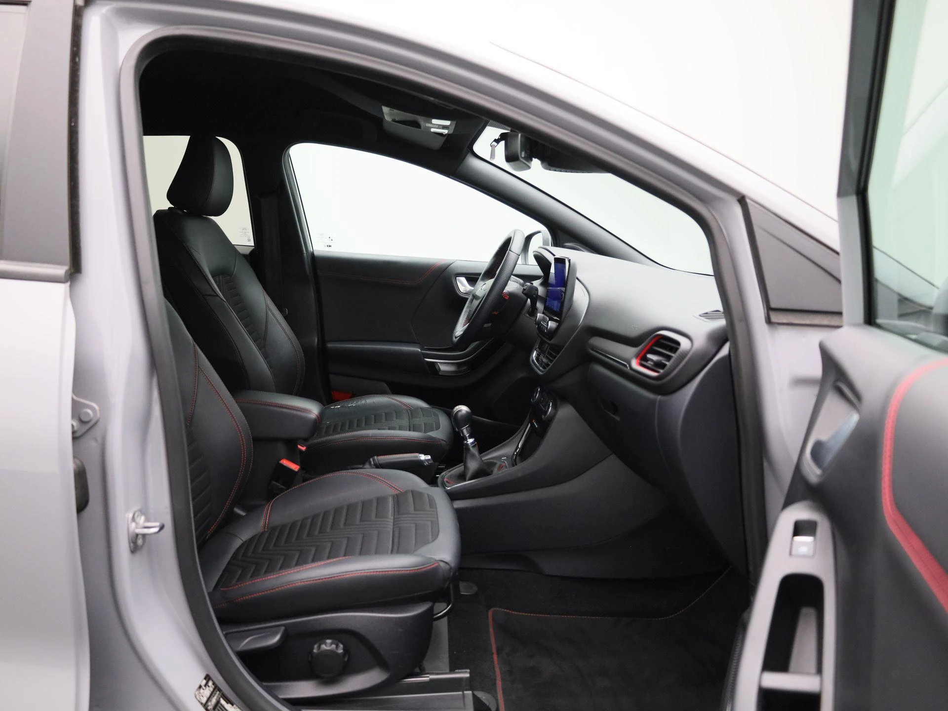 Ford-Puma-image-33