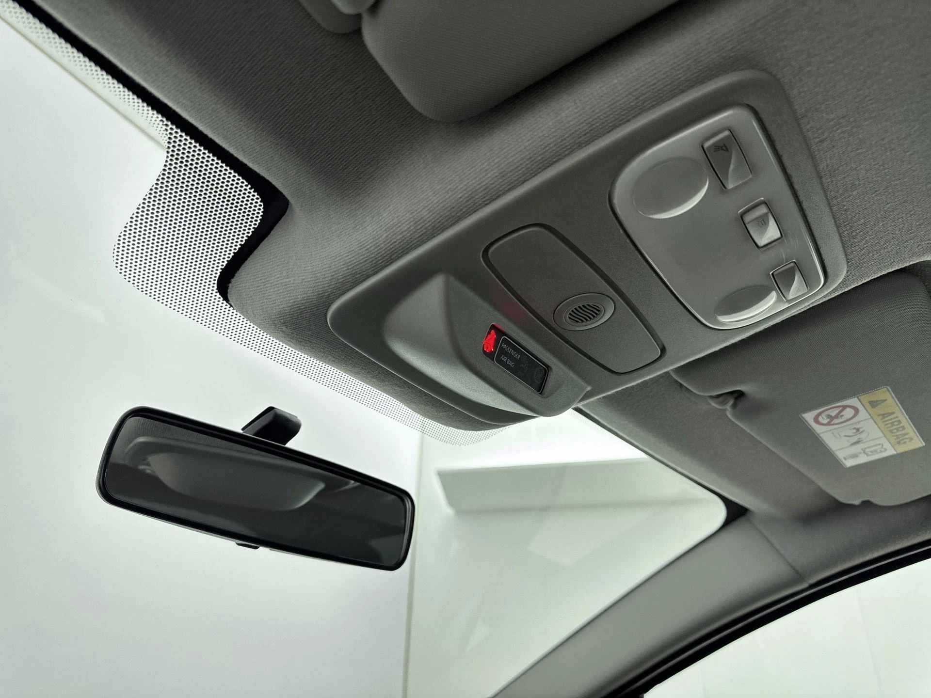 Renault-Clio-image-12