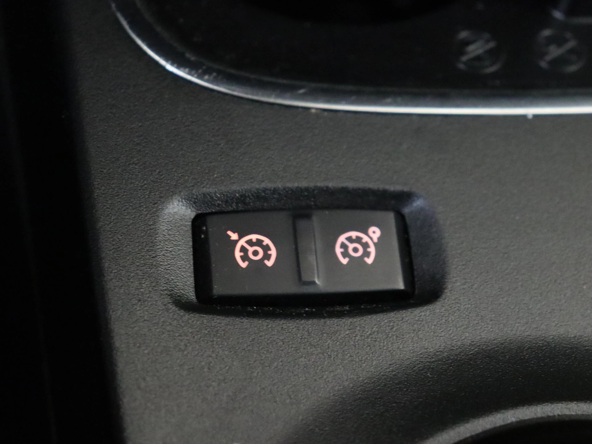 Renault-Twingo-image-22