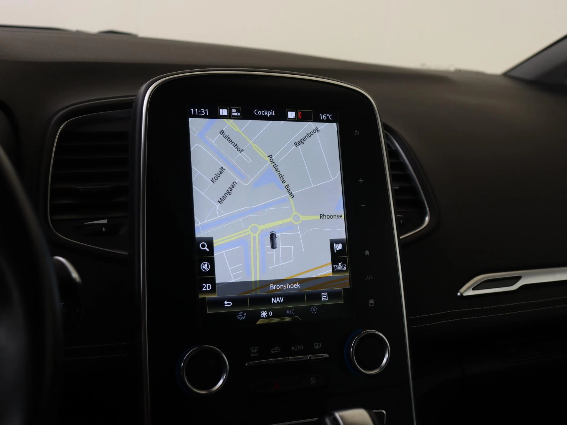 Renault-Scénic-image-20