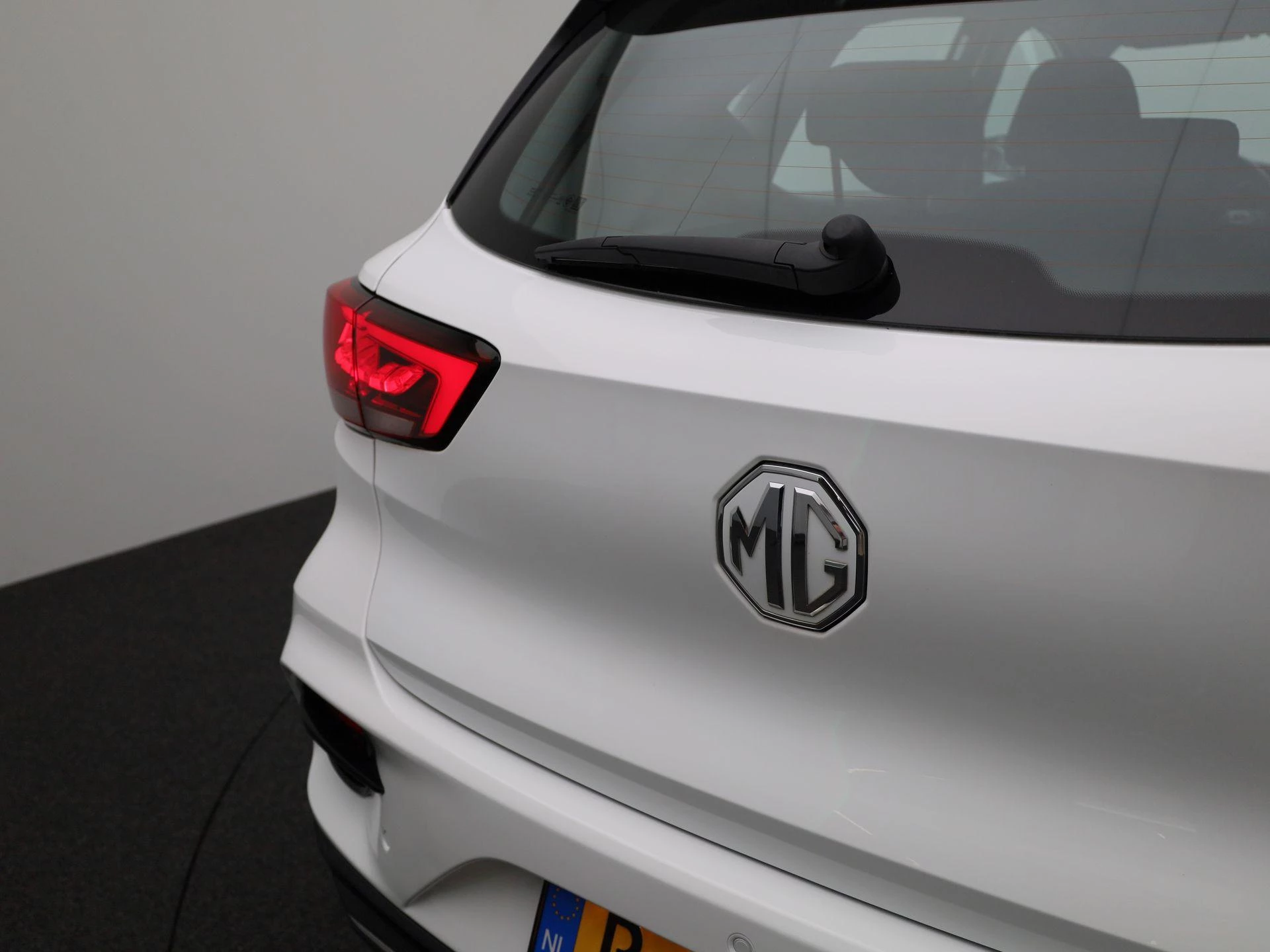 MG-ZS EV-image-33