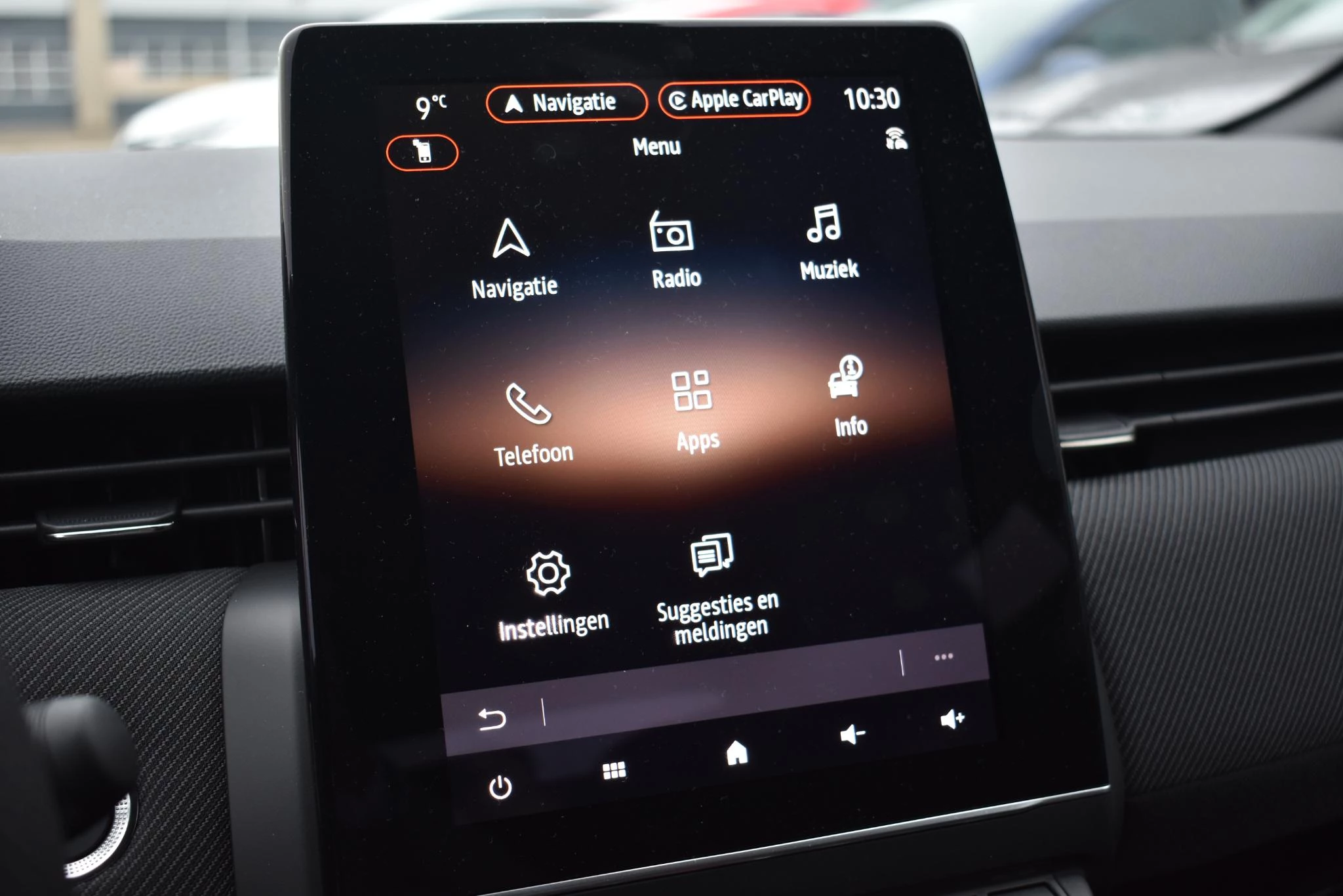 Renault-Clio-image-17