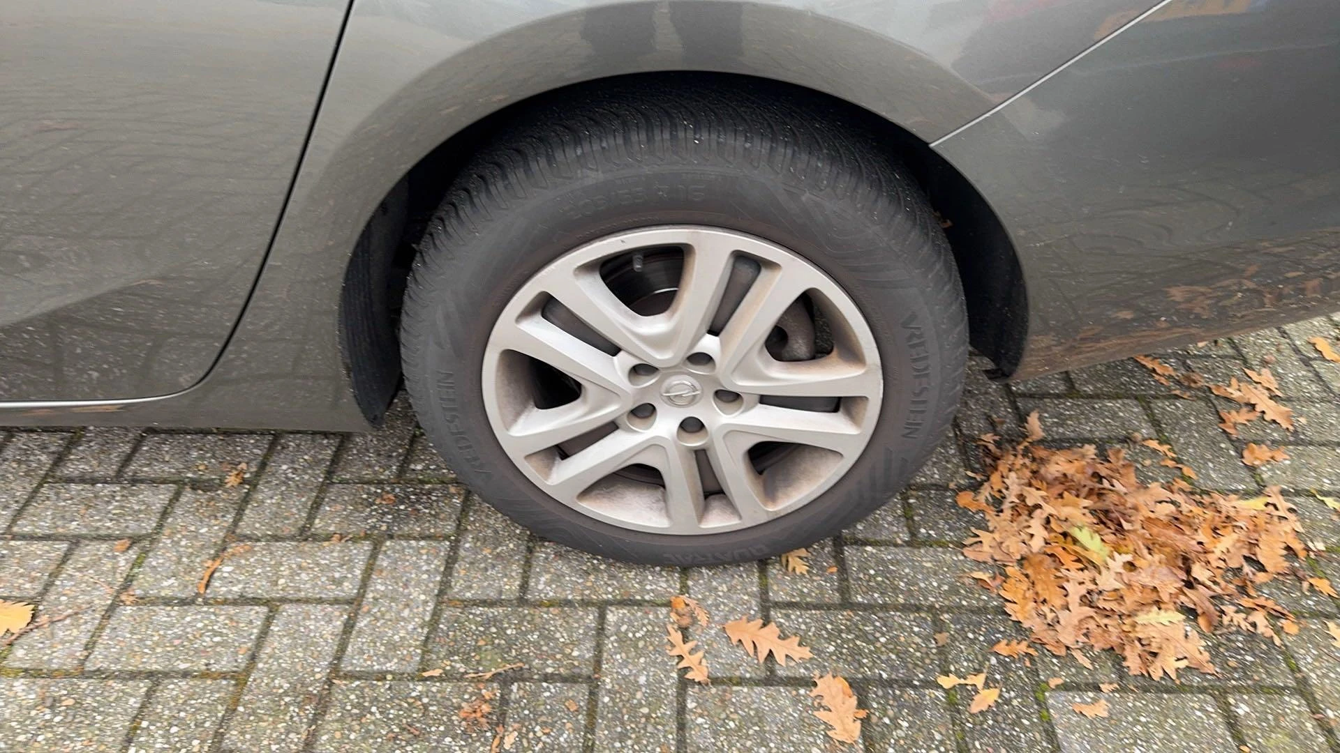 Opel-Astra-image-12