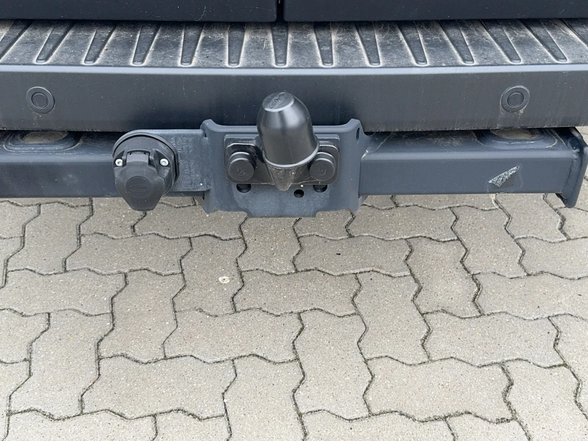 Ford-Transit-image-15