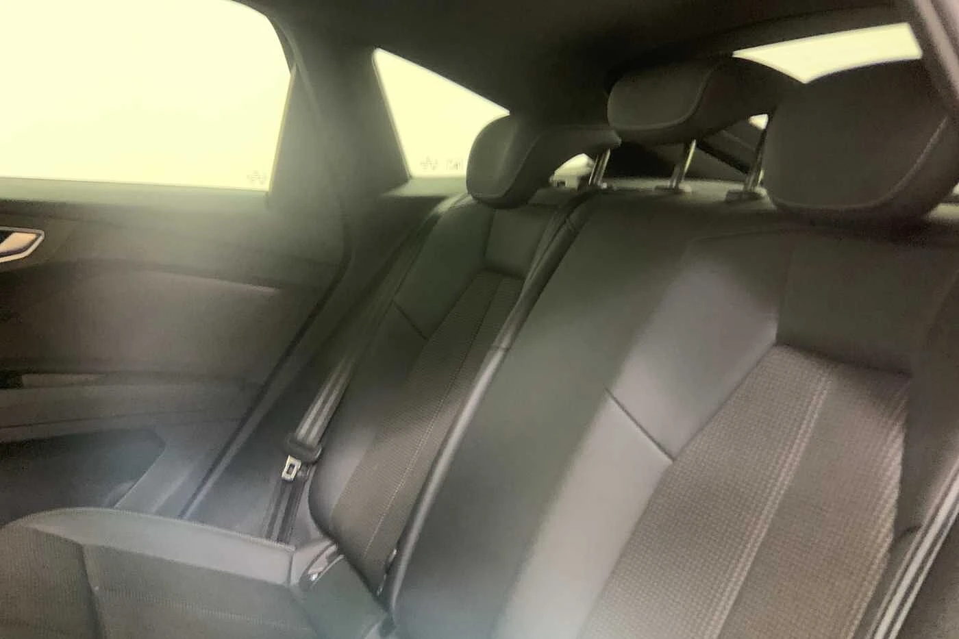 Audi-Q4 Sportback e-tron-image-9